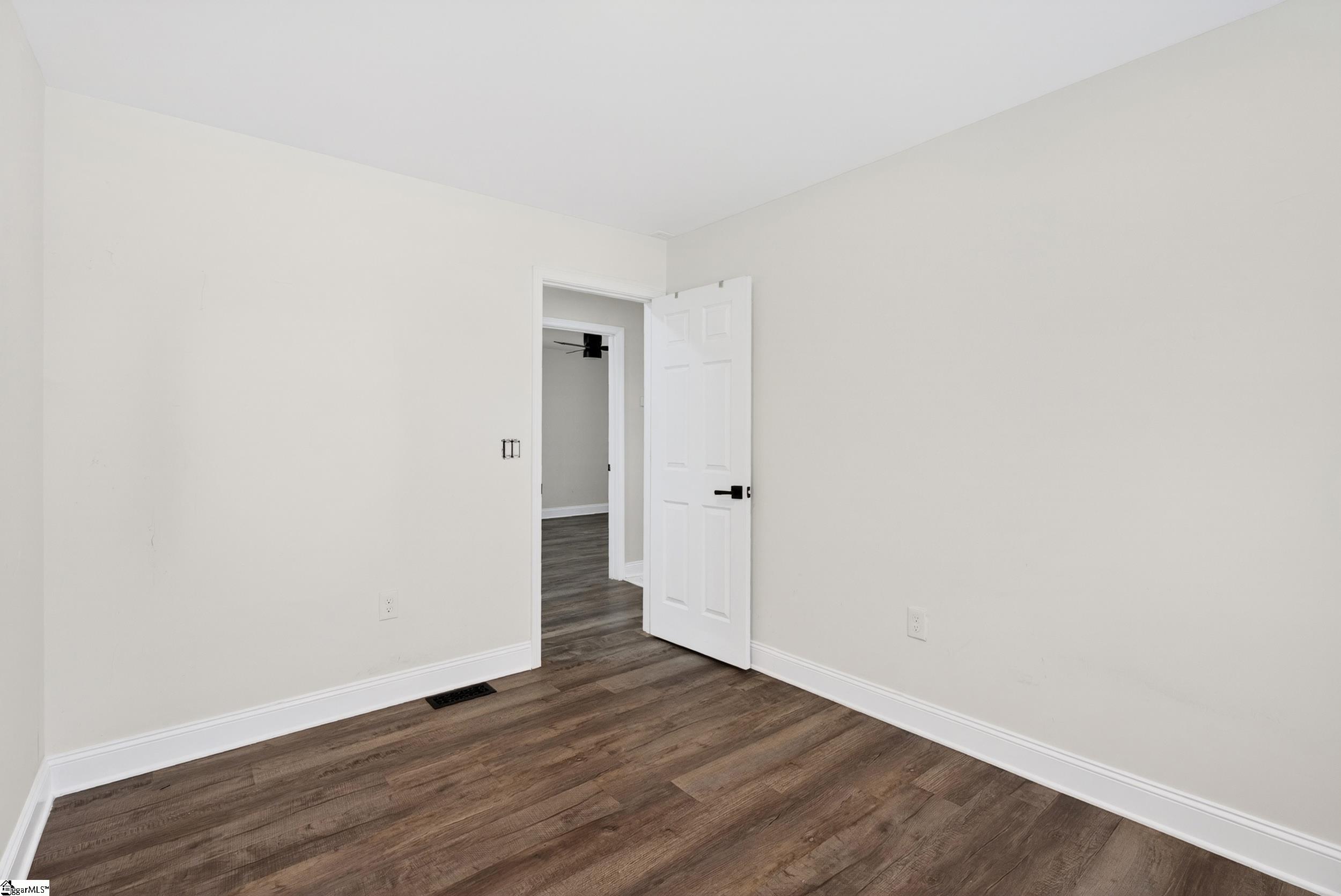 1 Woodleigh Drive Taylors, SC 29687