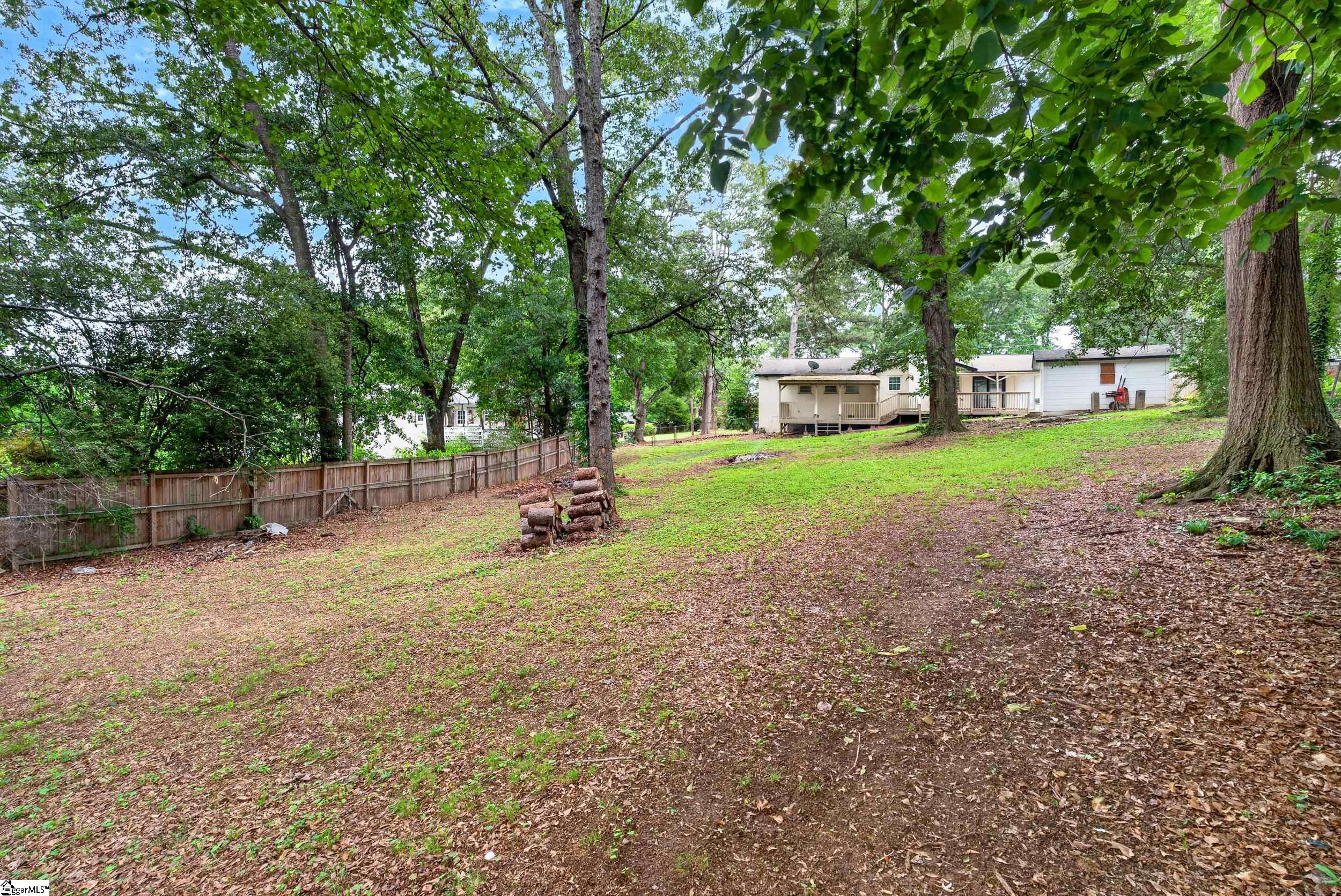 1 Woodleigh Drive Taylors, SC 29687