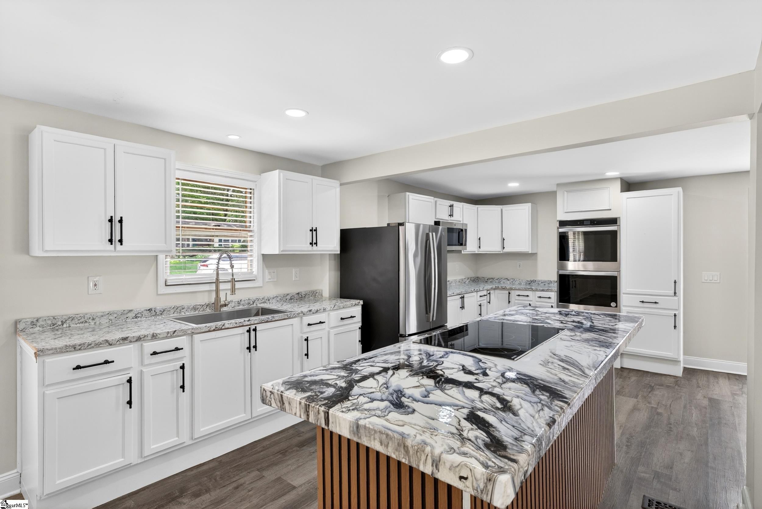 1 Woodleigh Drive Taylors, SC 29687