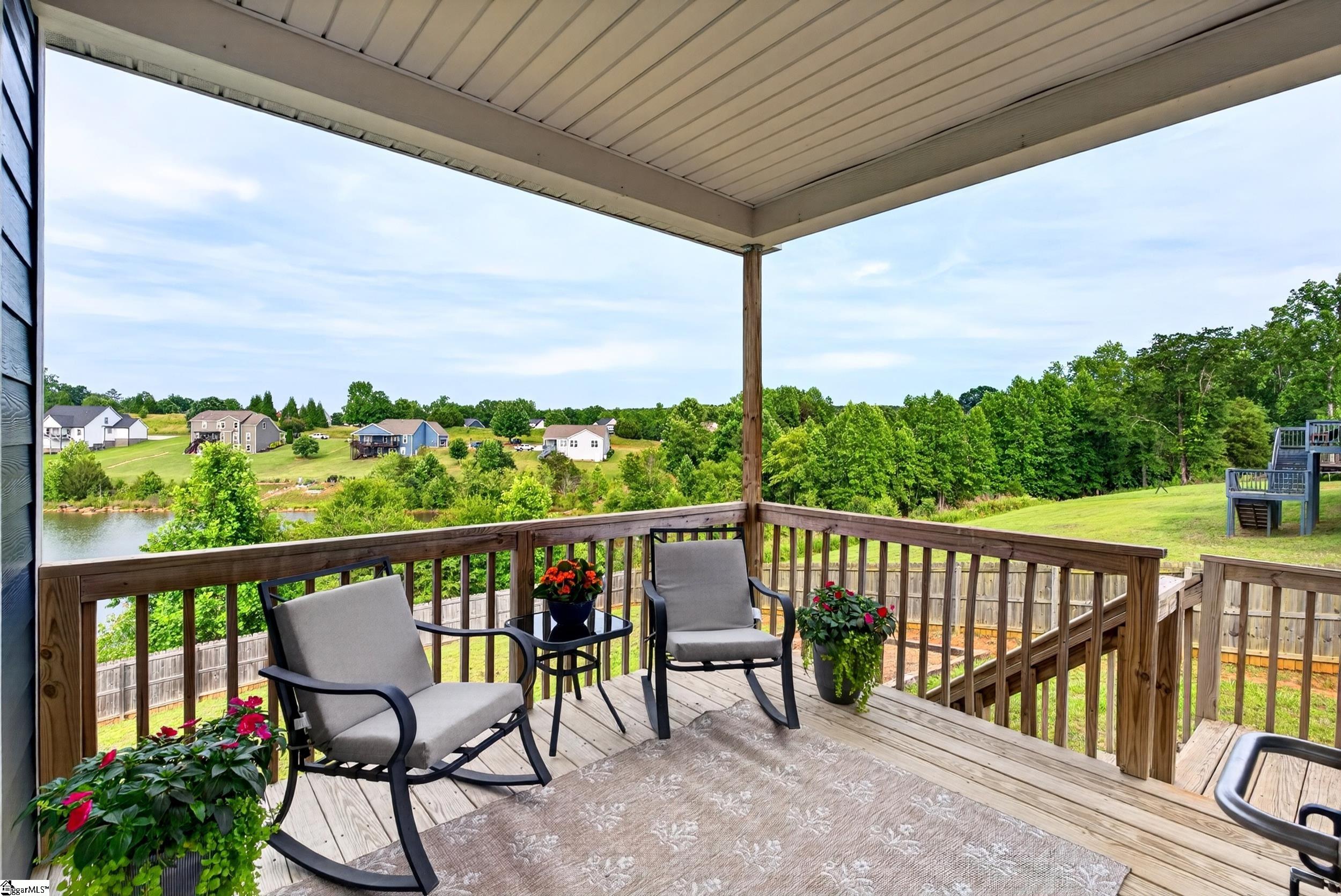 977 Garnet Circle Chesnee, SC 29323