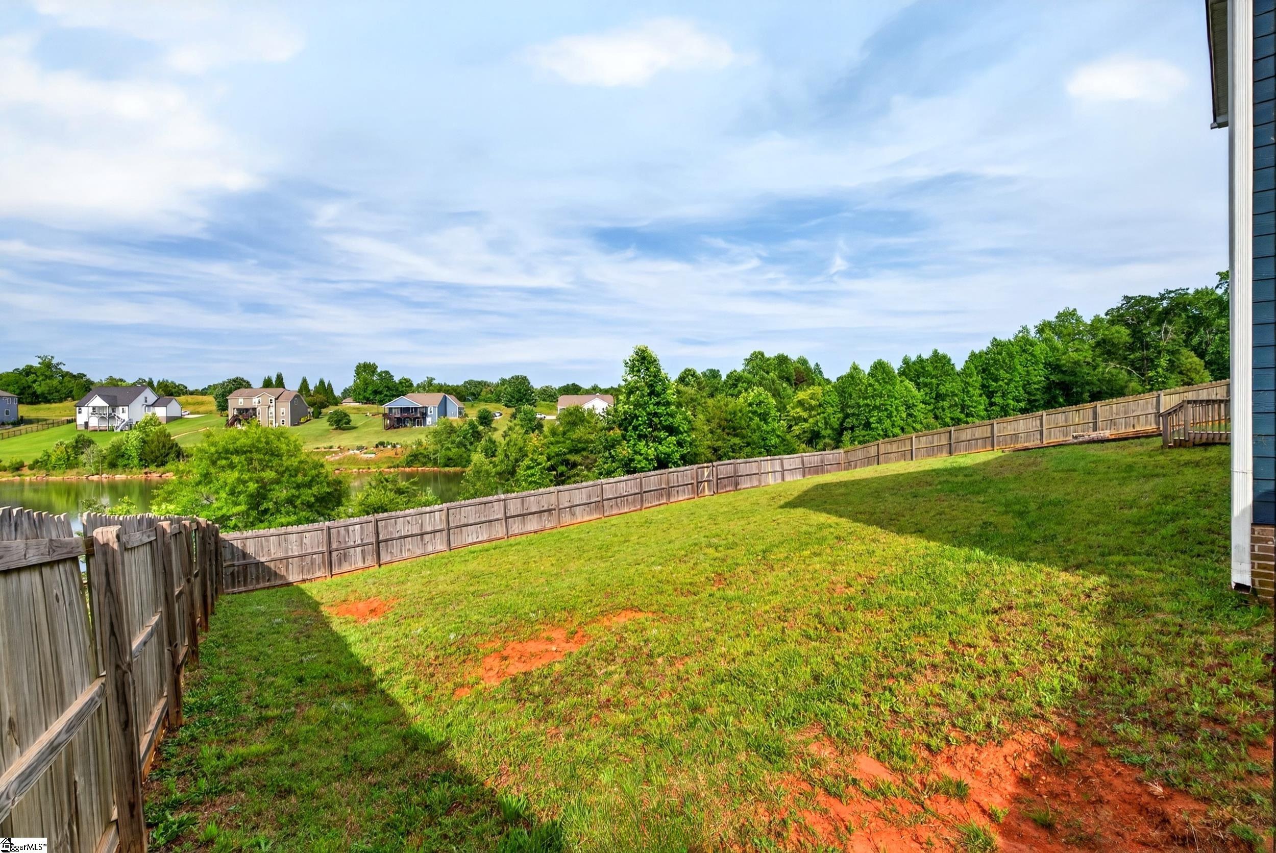 977 Garnet Circle Chesnee, SC 29323