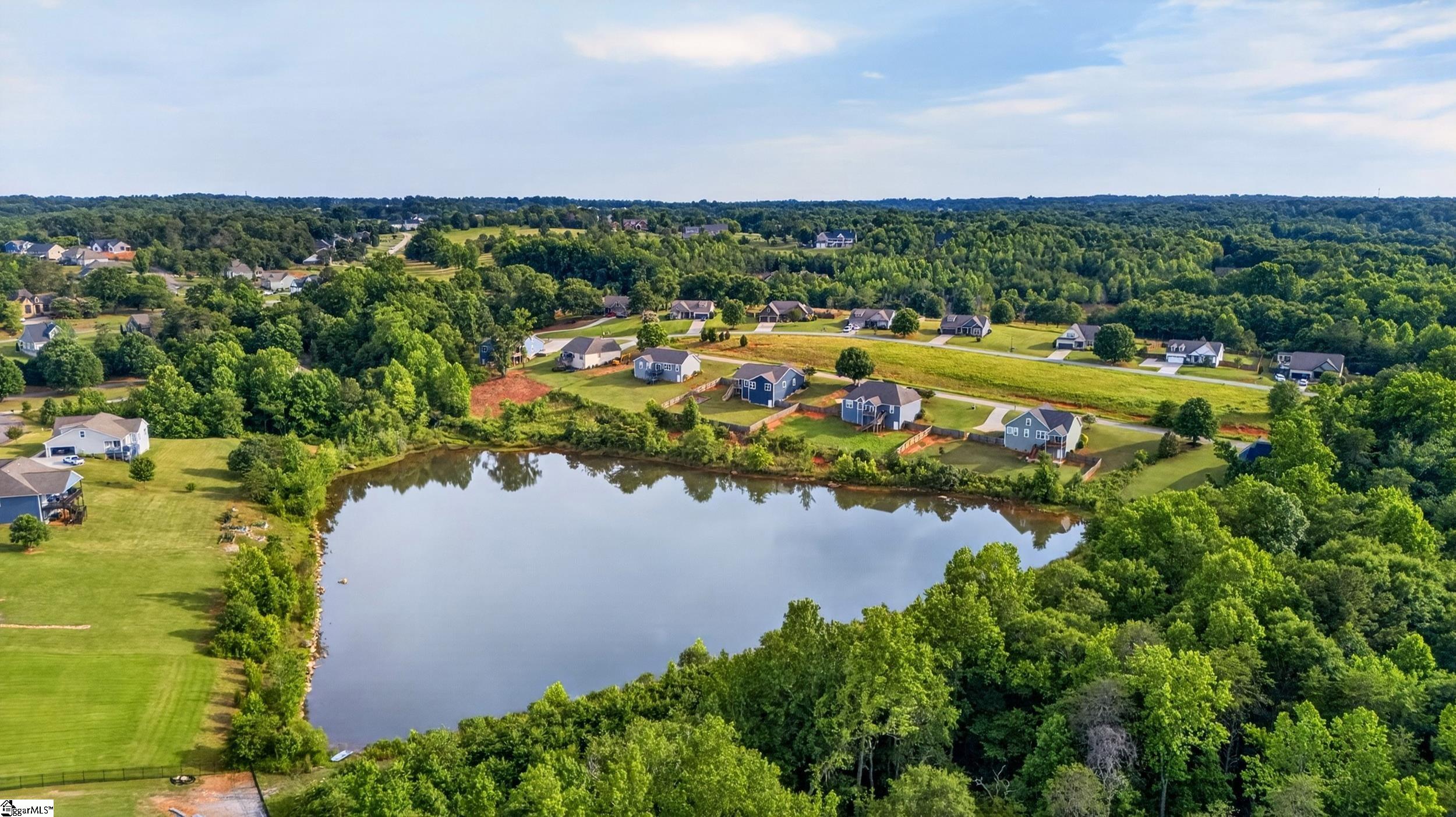 977 Garnet Circle Chesnee, SC 29323