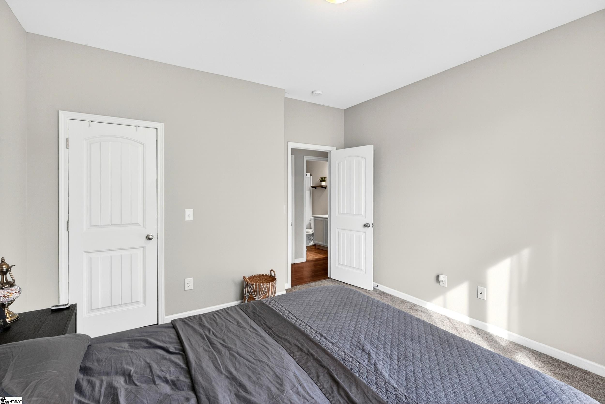 977 Garnet Circle Chesnee, SC 29323