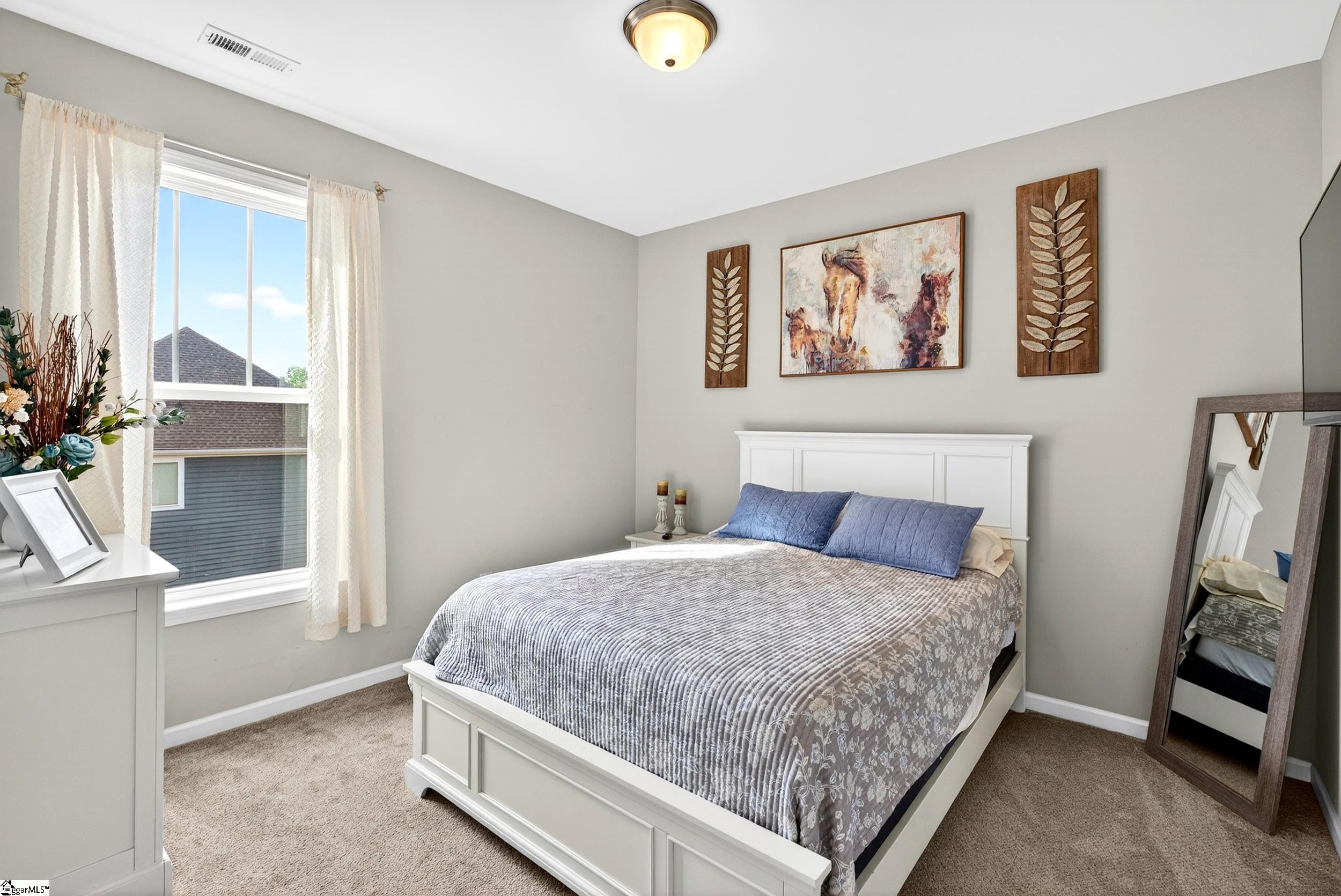 977 Garnet Circle Chesnee, SC 29323