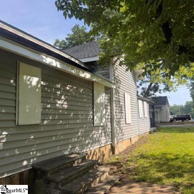 203 Holmes Street Gaffney, SC 29341