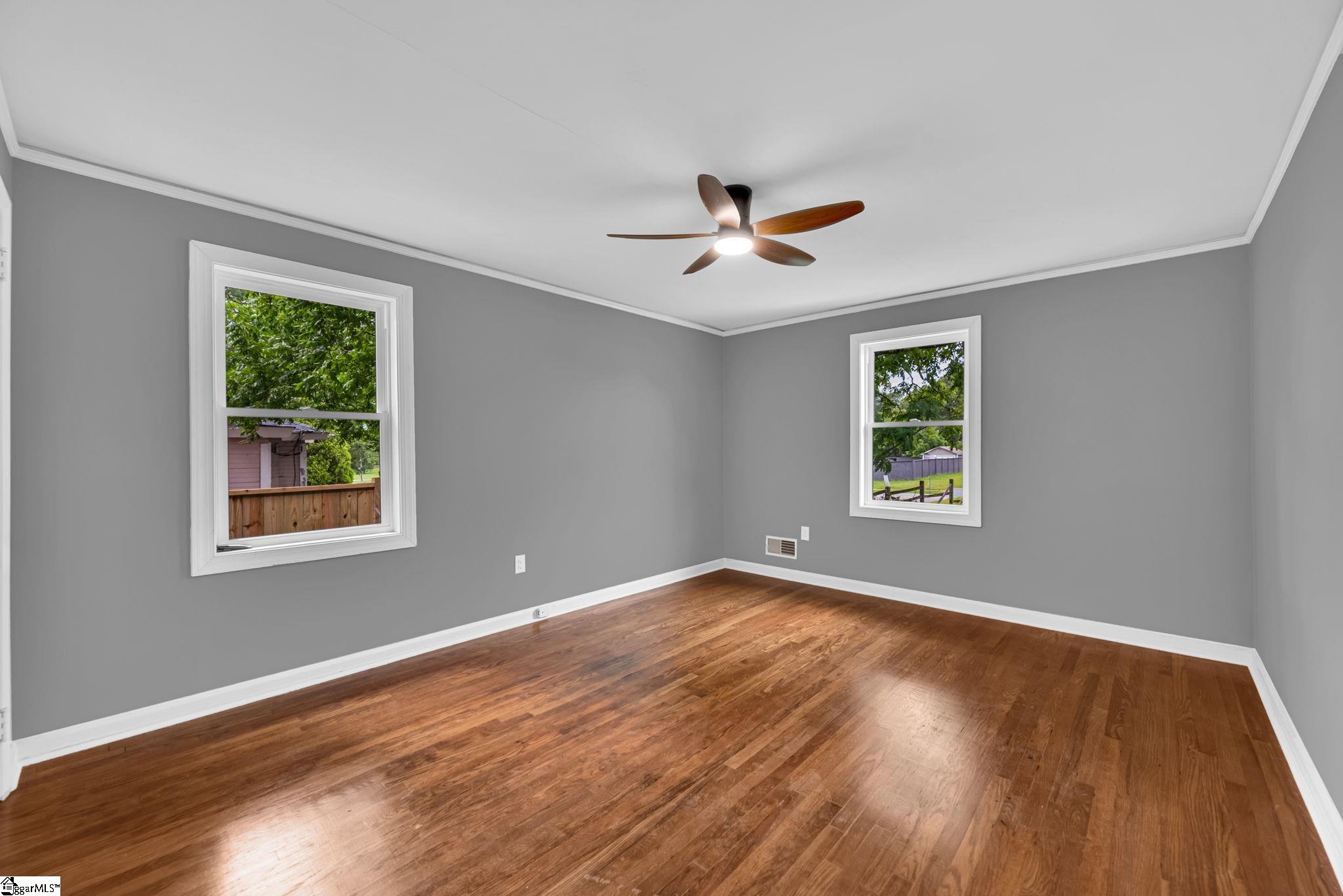 1010 Log Shoals Road Mauldin, SC 29662