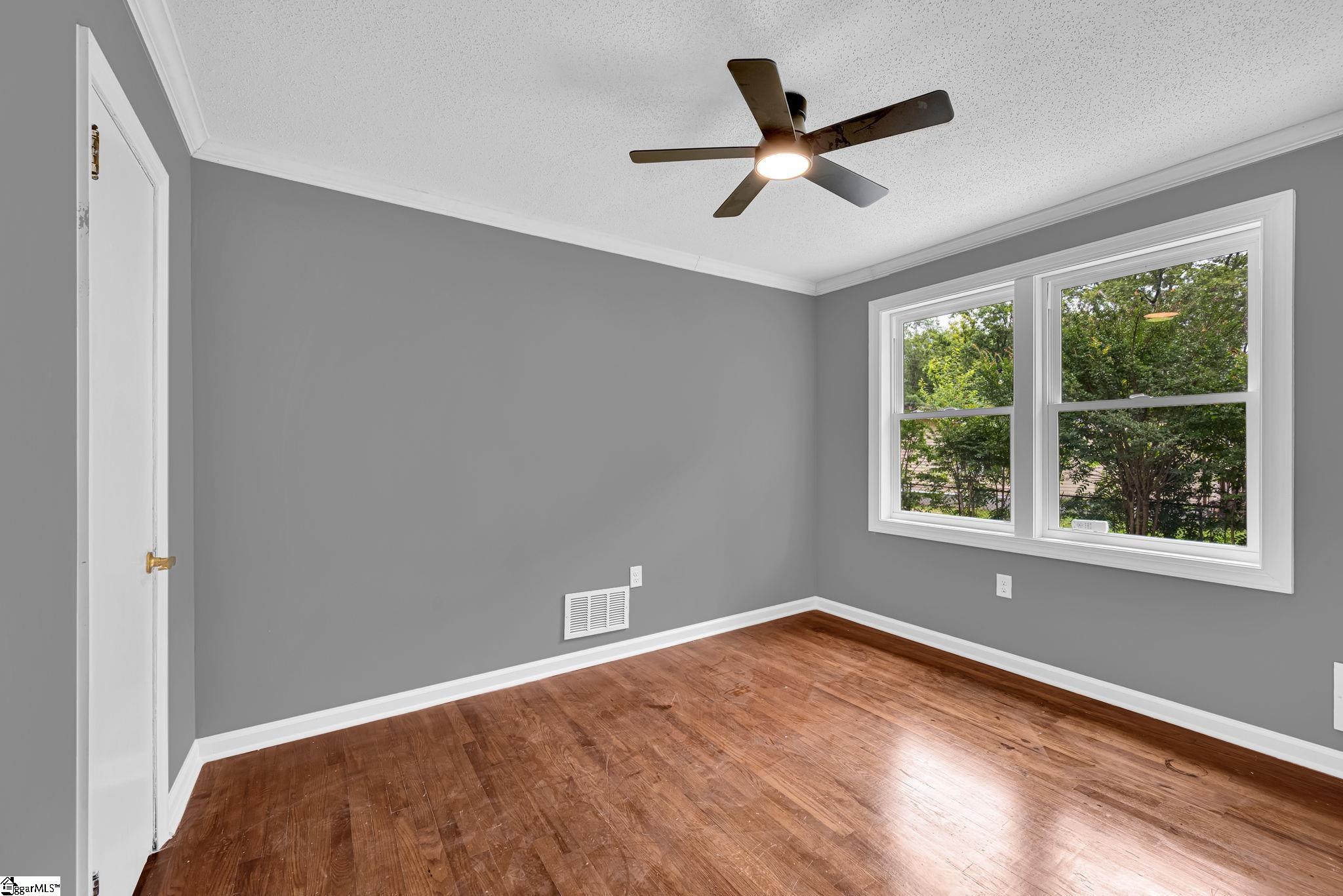1010 Log Shoals Road Mauldin, SC 29662