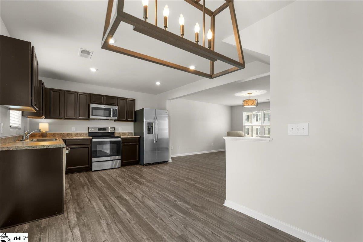 309 Parkridge Way Simpsonville, SC 29680