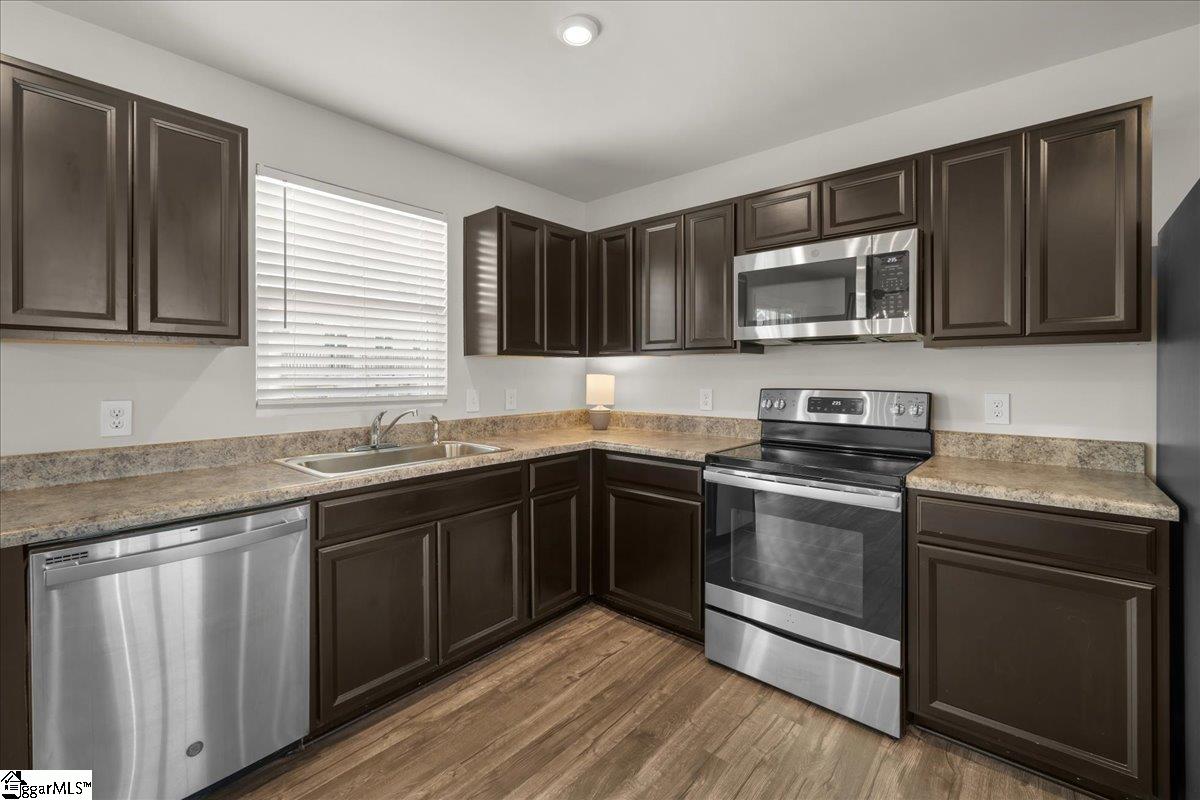 309 Parkridge Way Simpsonville, SC 29680
