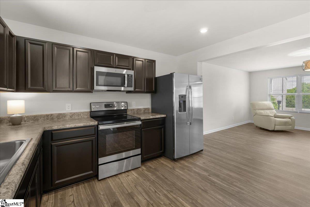 309 Parkridge Way Simpsonville, SC 29680