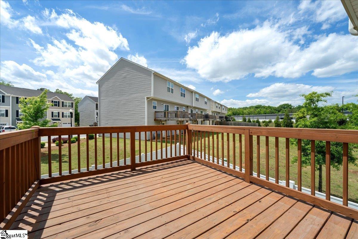 309 Parkridge Way Simpsonville, SC 29680