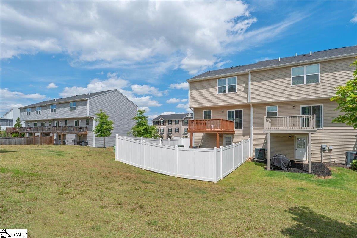 309 Parkridge Way Simpsonville, SC 29680