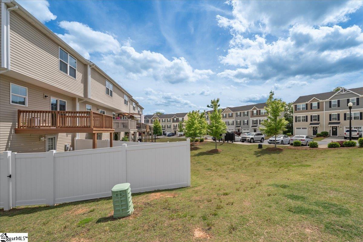 309 Parkridge Way Simpsonville, SC 29680