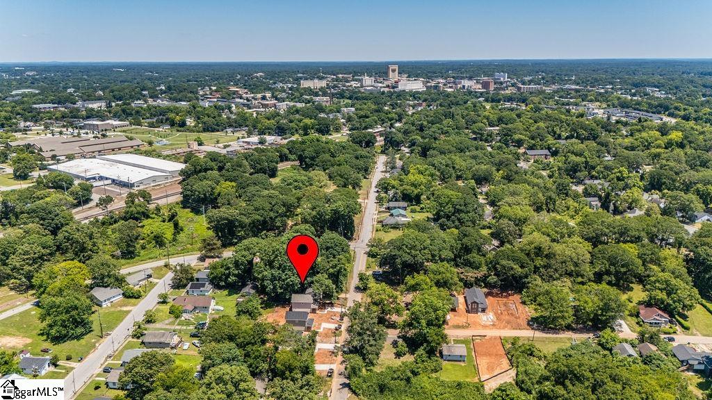 674 Saxon Avenue Spartanburg, SC 29301