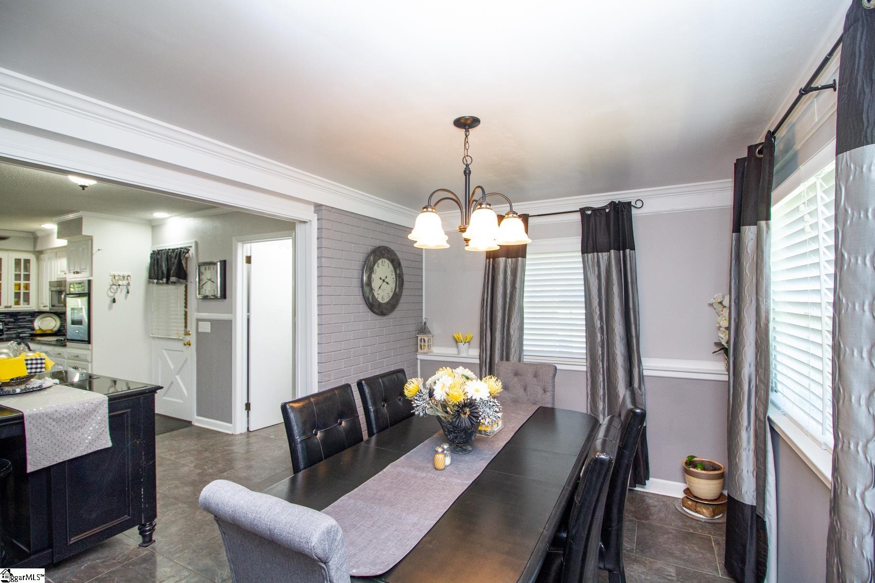 230 Jenkins Circle Townville, SC 29689-4137