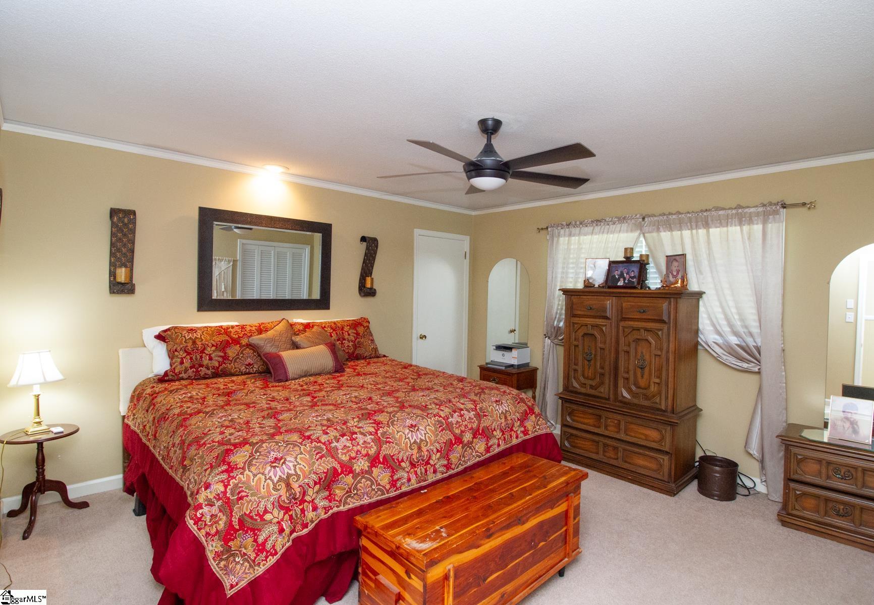 230 Jenkins Circle Townville, SC 29689-4137
