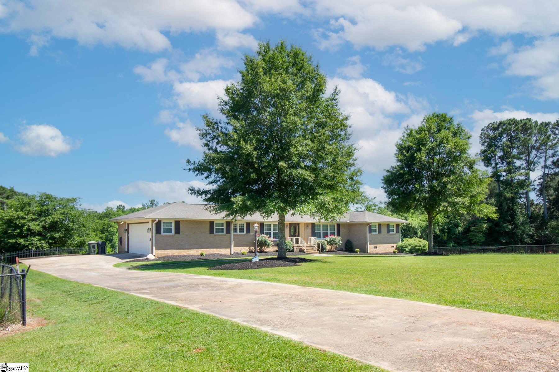 230 Jenkins Circle Townville, SC 29689-4137