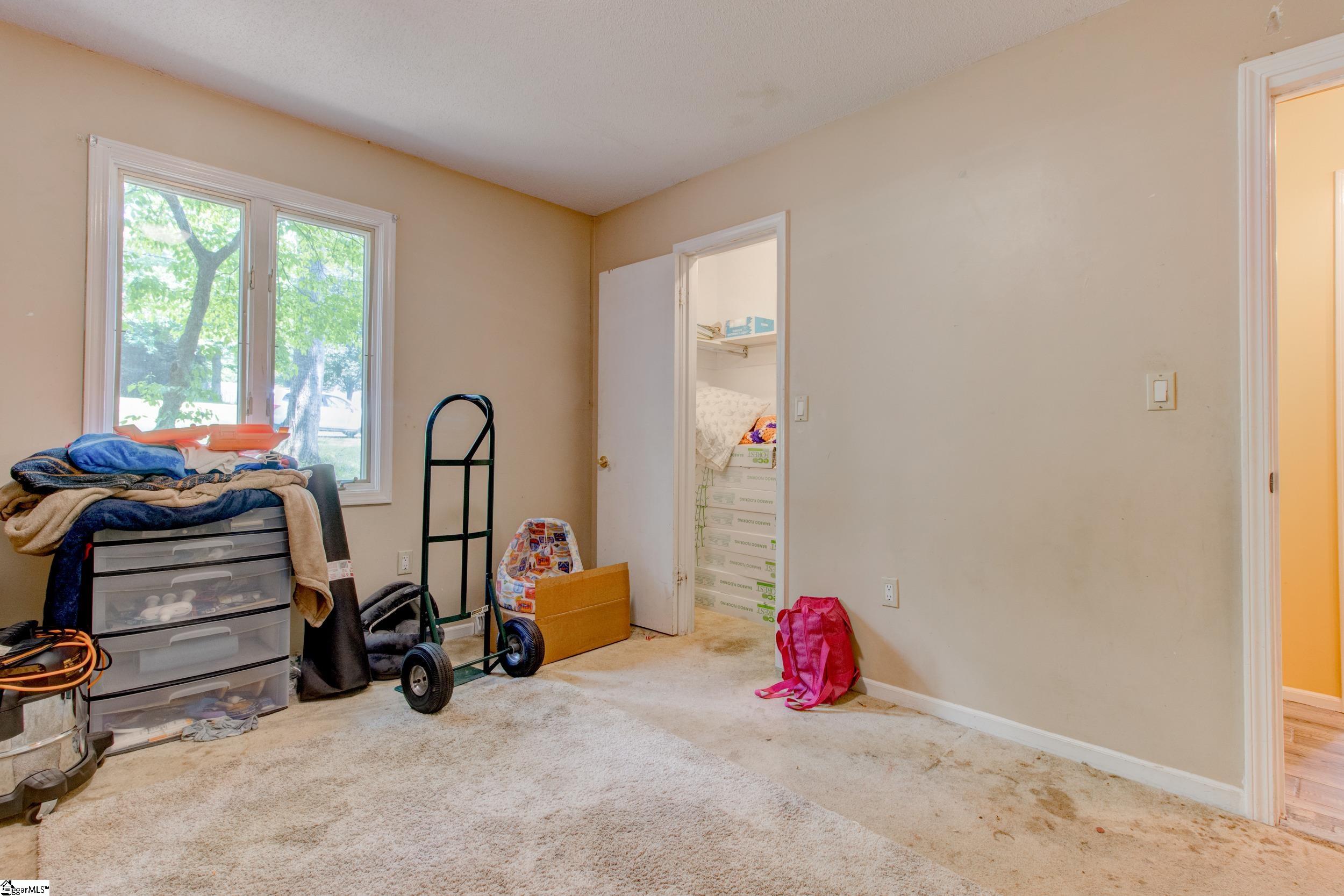 500 Oakwood Estates Drive Anderson, SC 29621
