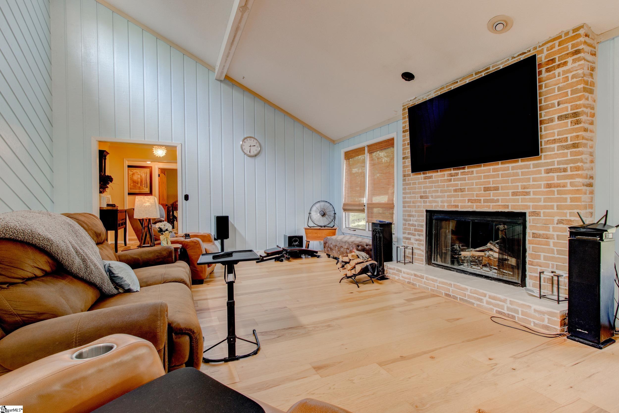 500 Oakwood Estates Drive Anderson, SC 29621