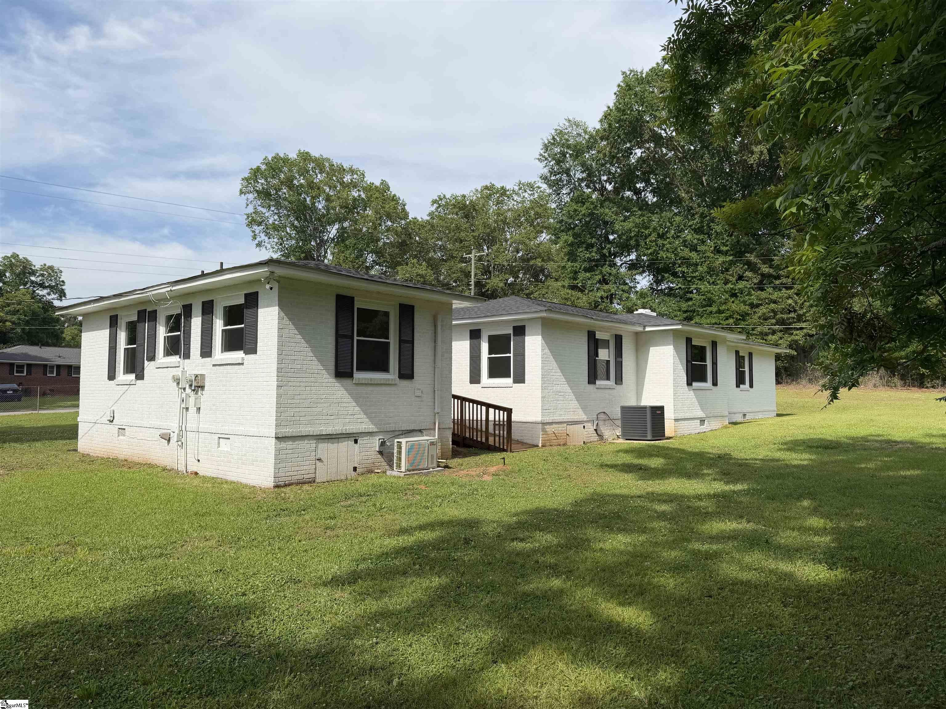 1300 Belhaven Road Anderson, SC 29621
