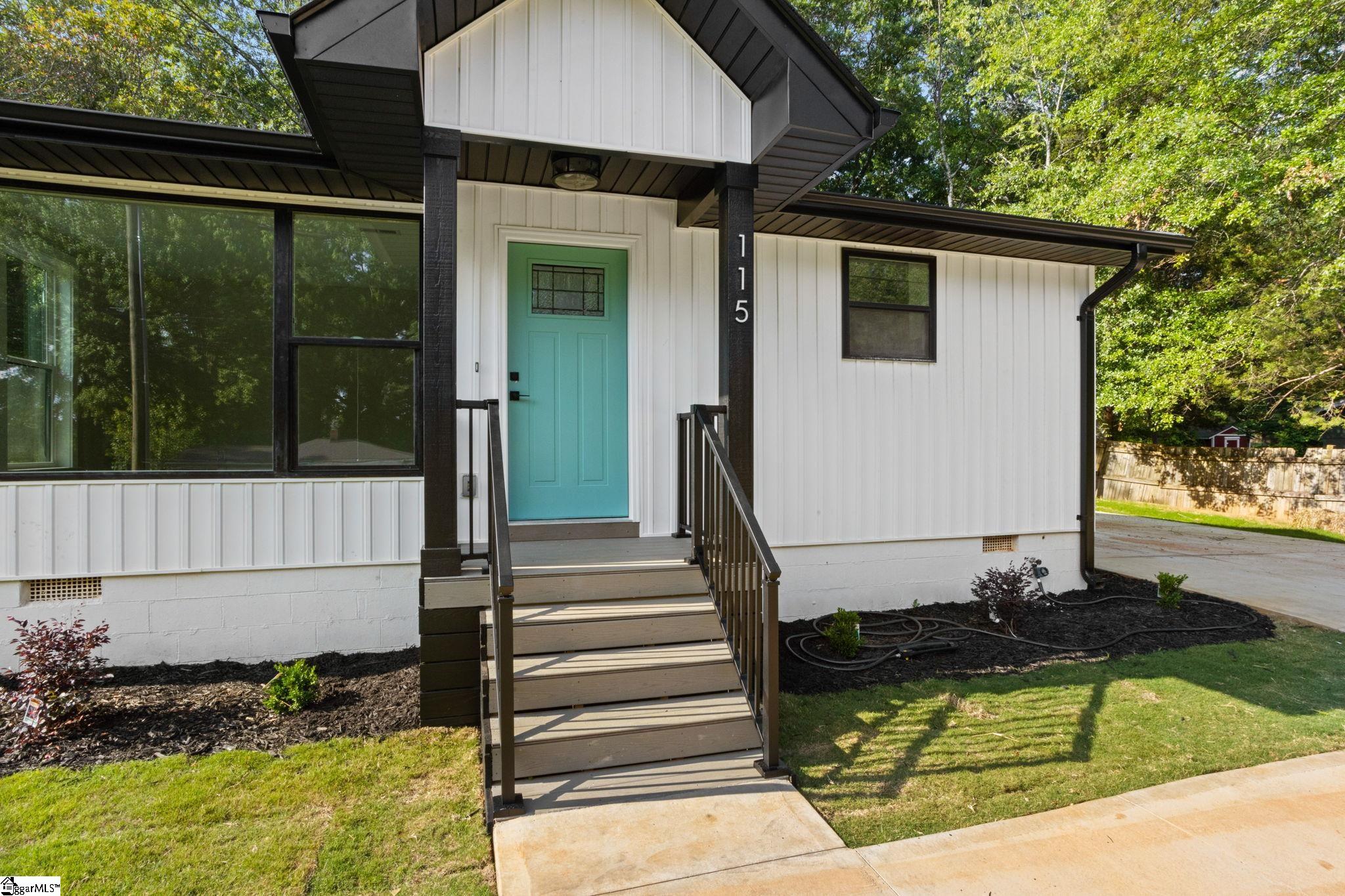 115 Hammond Avenue Greer, SC 29651