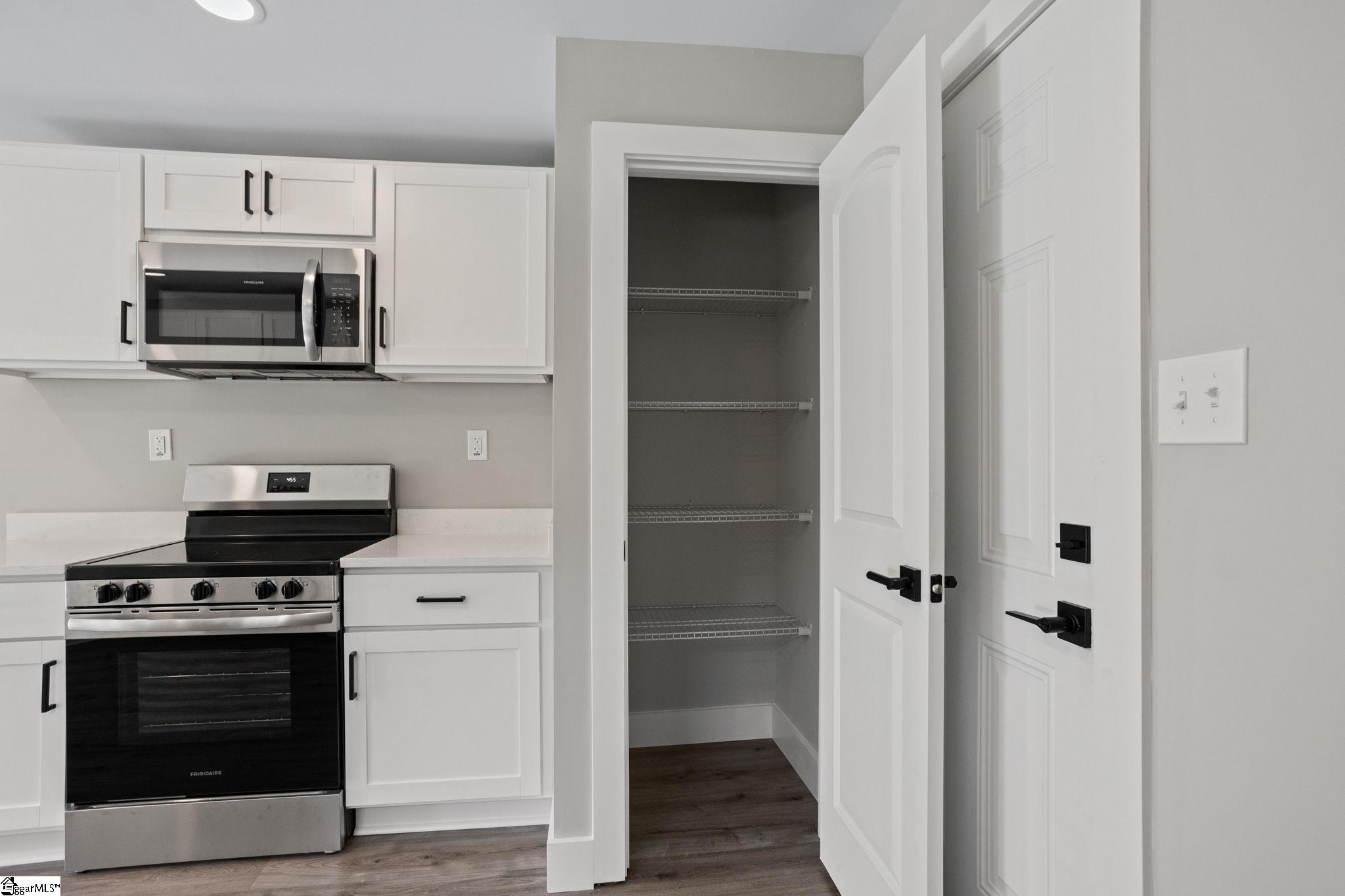 115 Hammond Avenue Greer, SC 29651