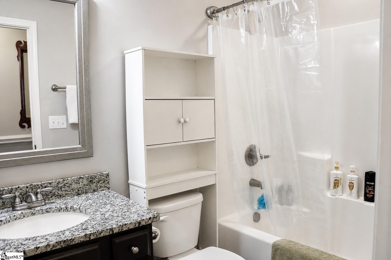 306 Highland Springs Loop Inman, SC 29349