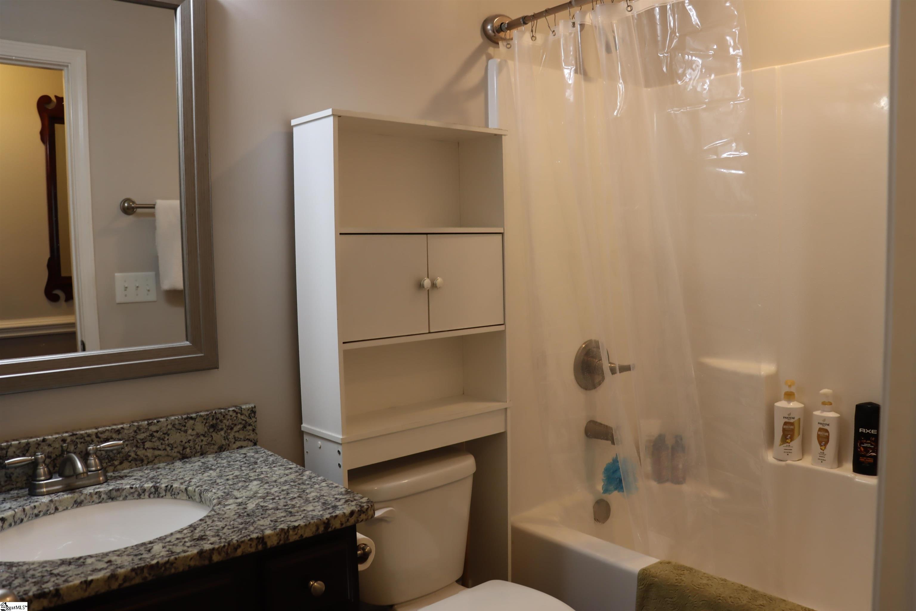 306 Highland Springs Loop Inman, SC 29349