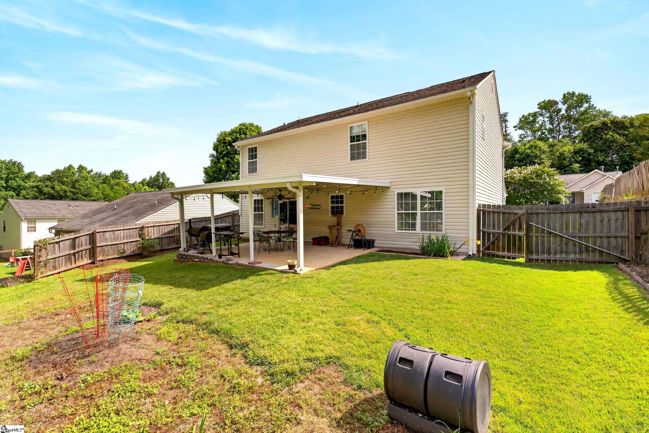 6 Red Shirt Court Greer, SC 29651