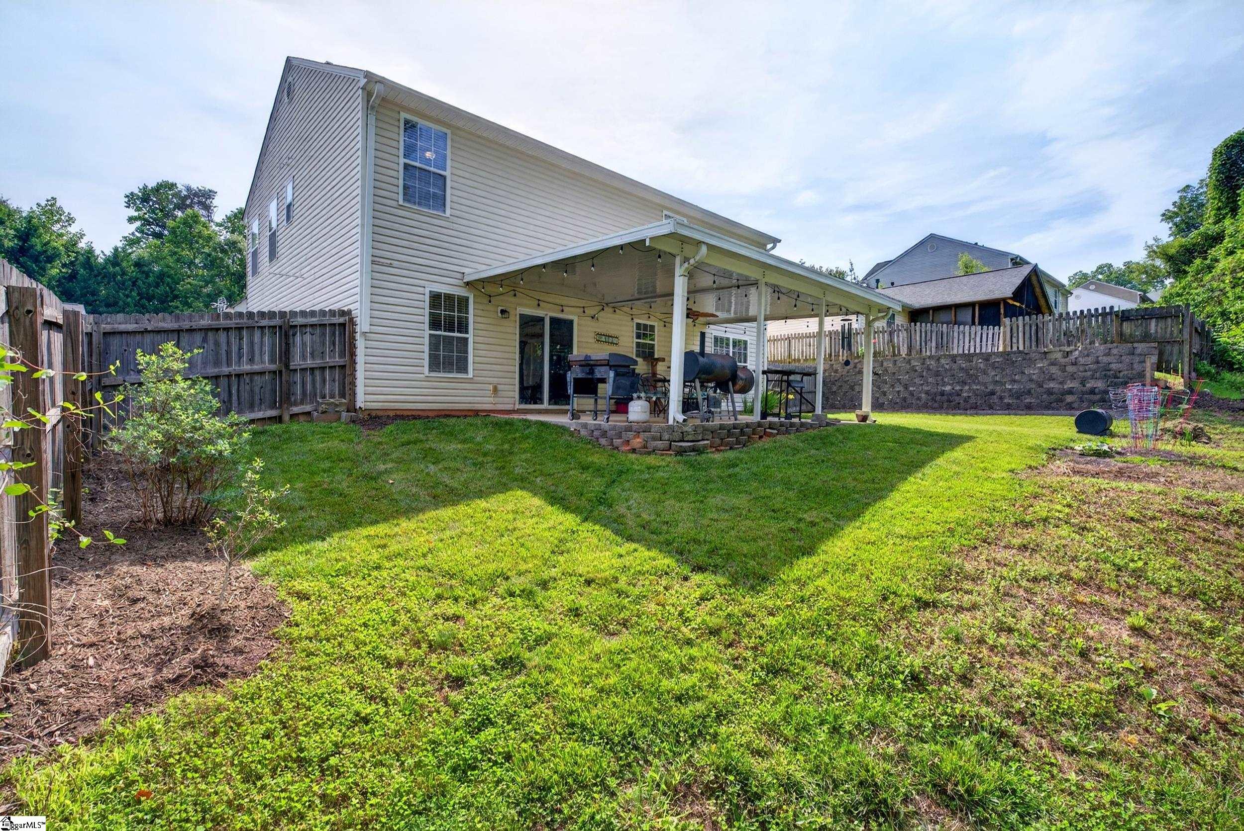 6 Red Shirt Court Greer, SC 29651