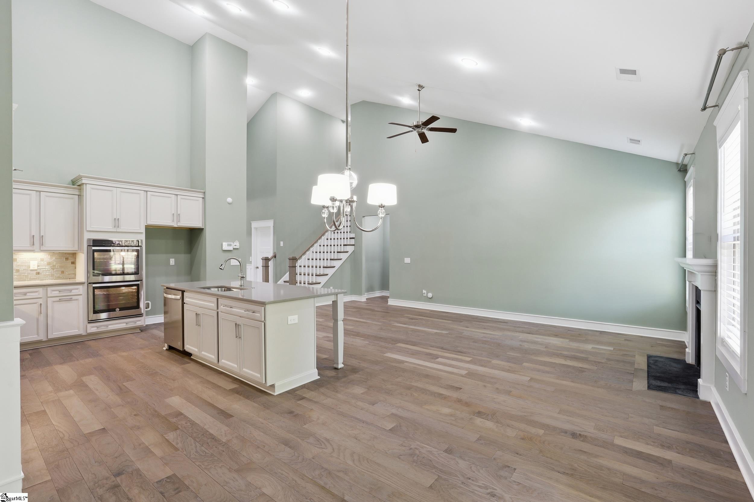2 Ravencrest Court Simpsonville, SC 29680-2347