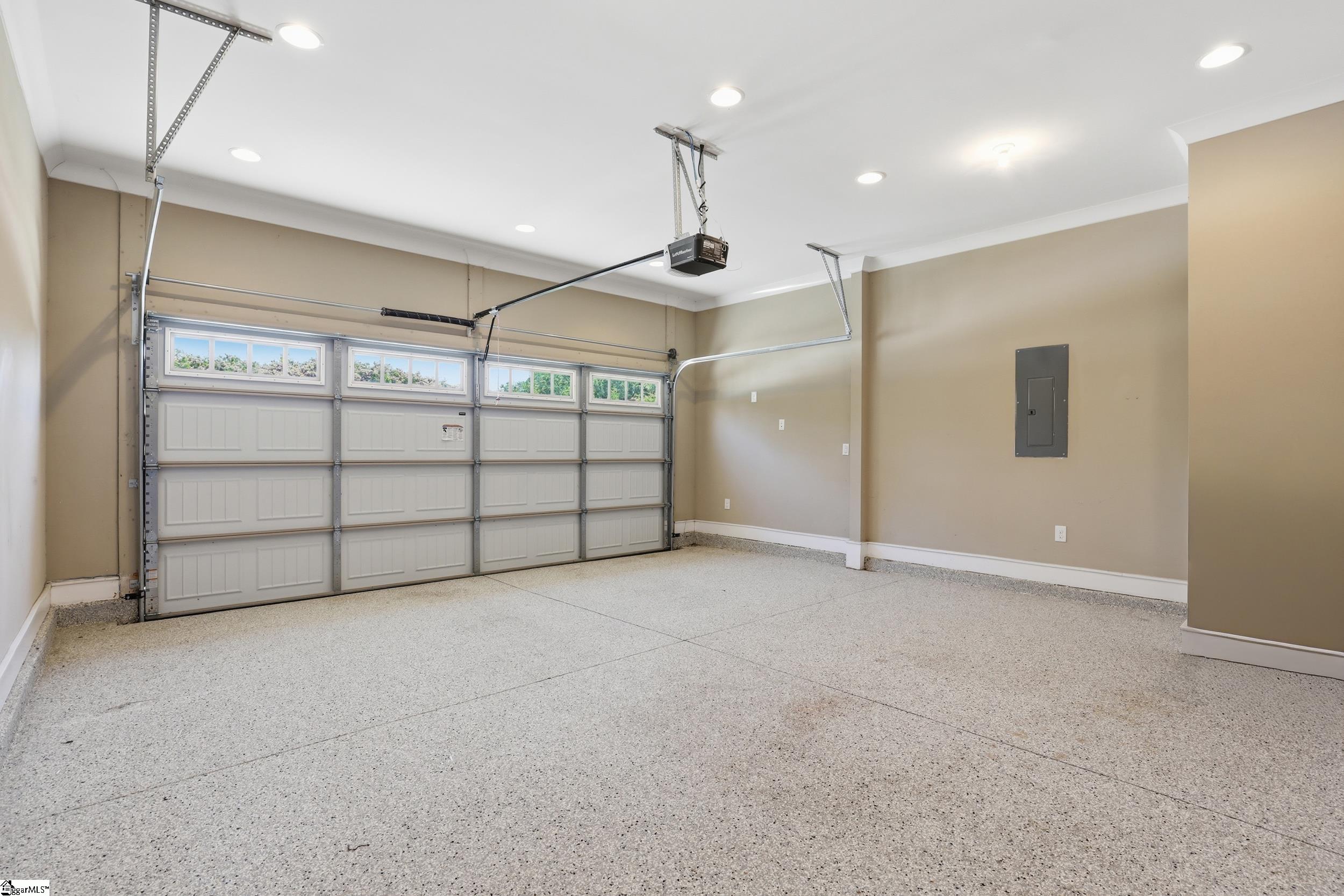 2 Ravencrest Court Simpsonville, SC 29680-2347