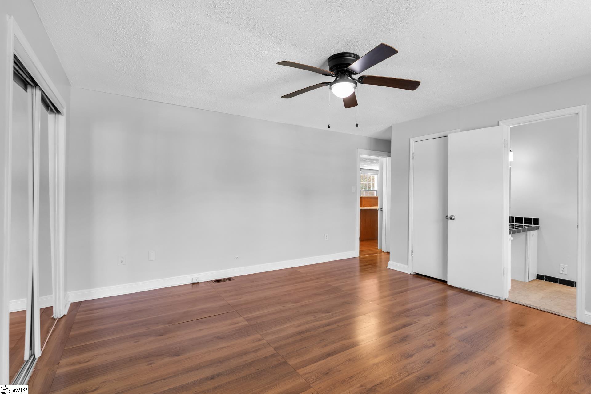2821 Poinsett Highway Greenville, SC 29609