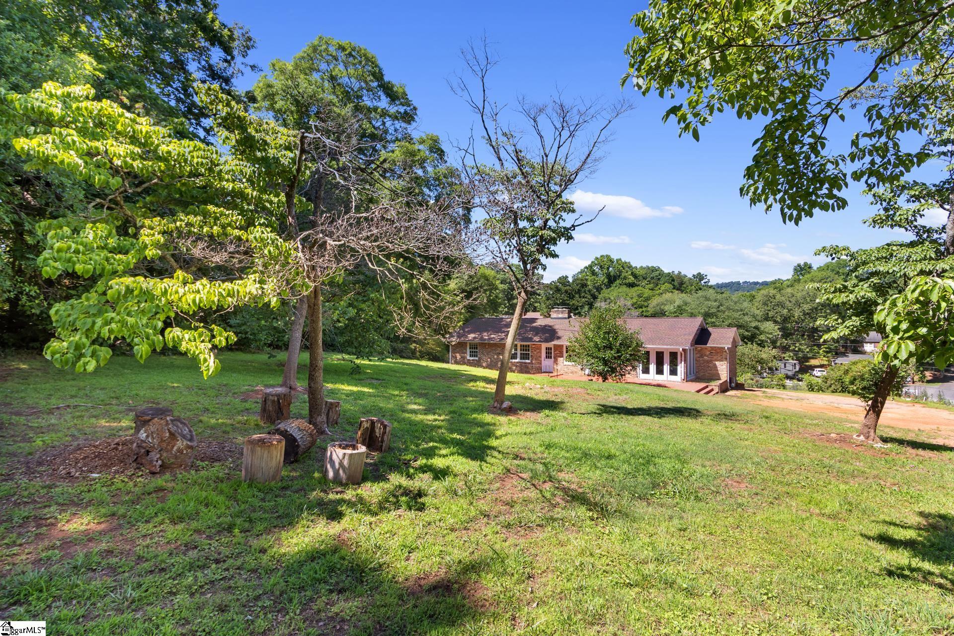 2821 Poinsett Highway Greenville, SC 29609