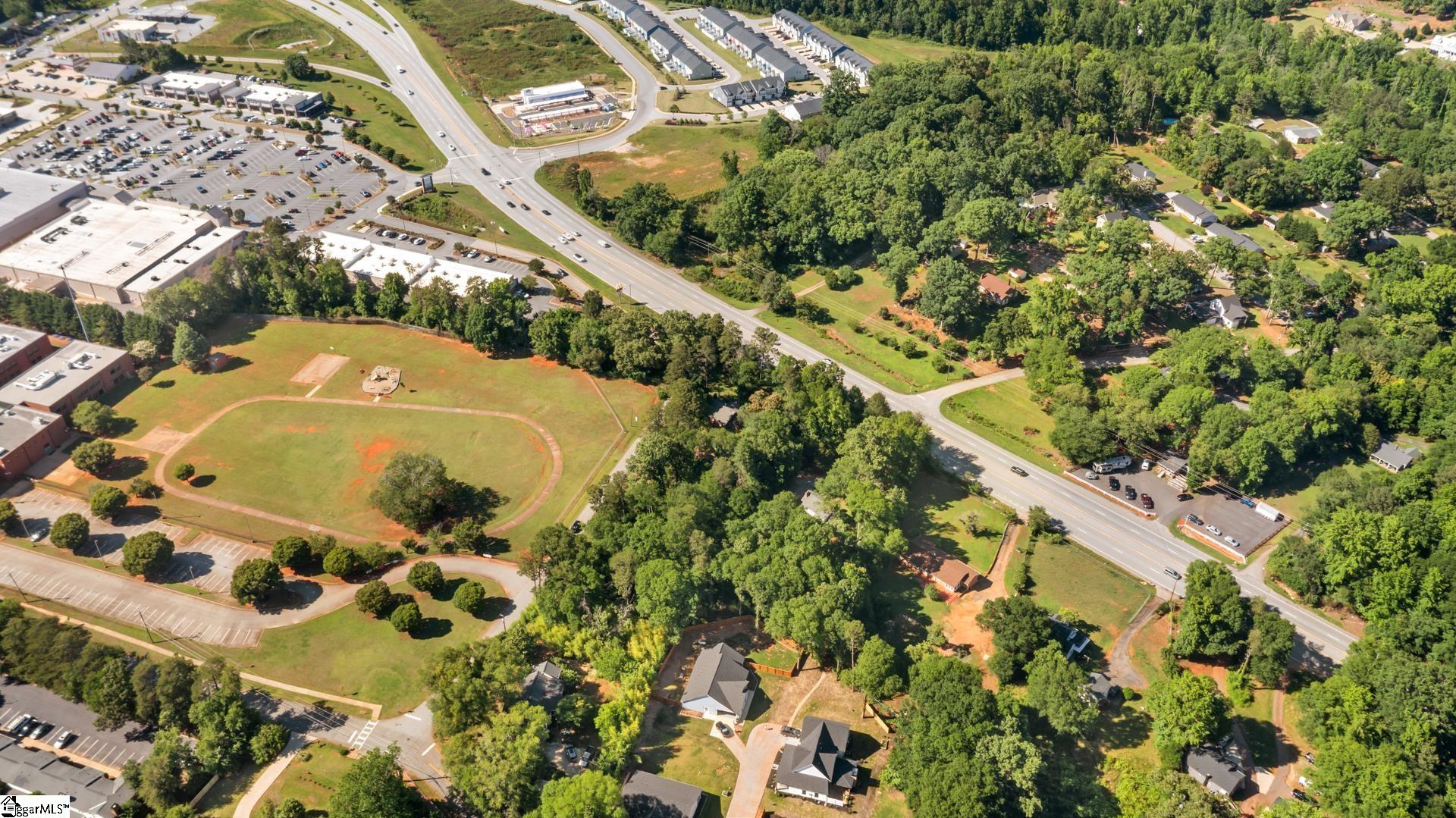 2821 Poinsett Highway Greenville, SC 29609