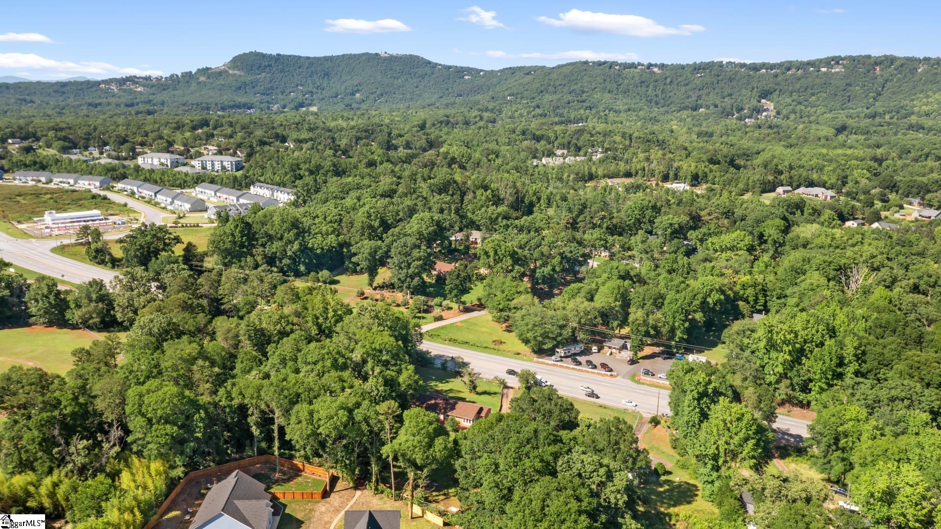 2821 Poinsett Highway Greenville, SC 29609