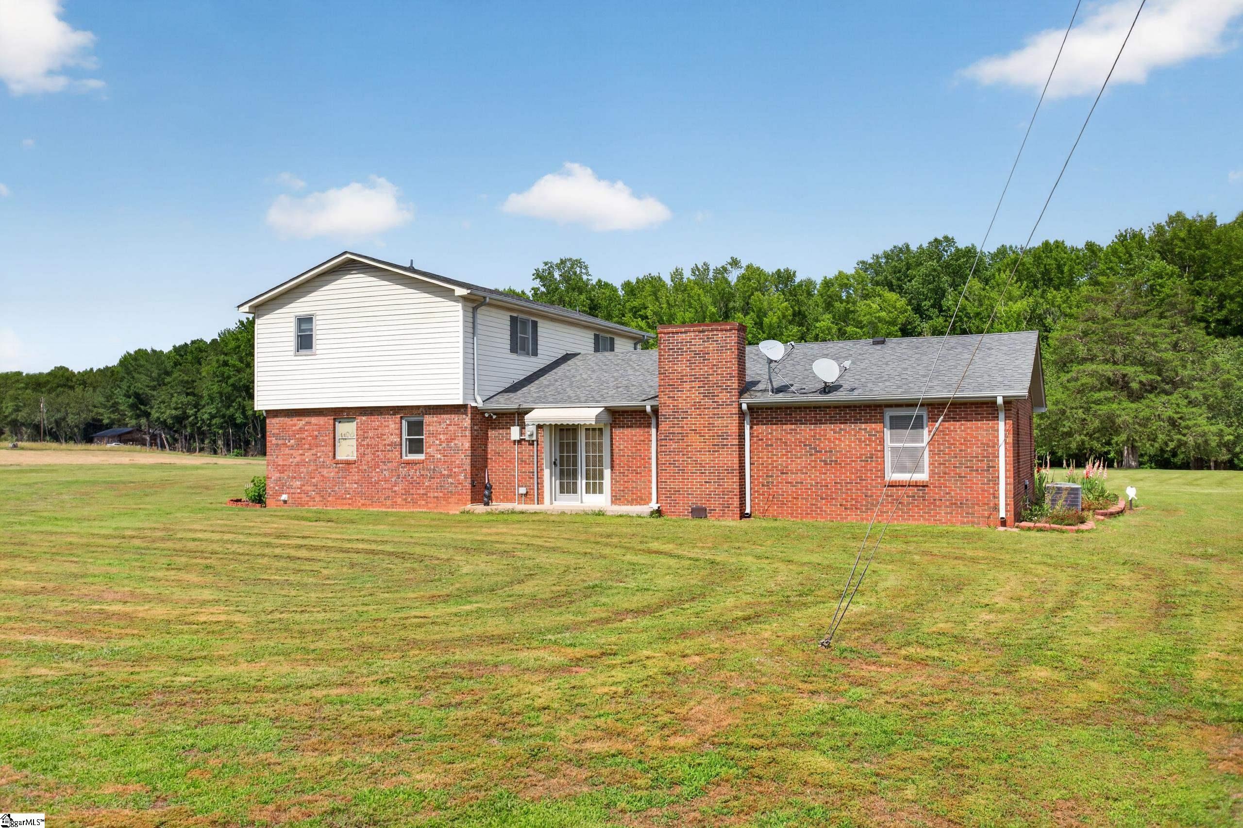 145 Old Sanders Road Pendelton, SC 29670