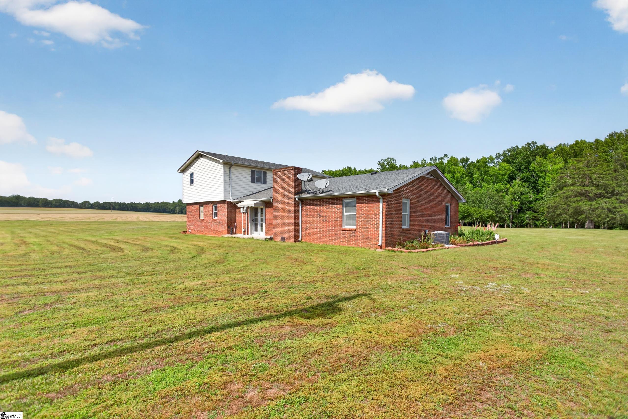 145 Old Sanders Road Pendelton, SC 29670