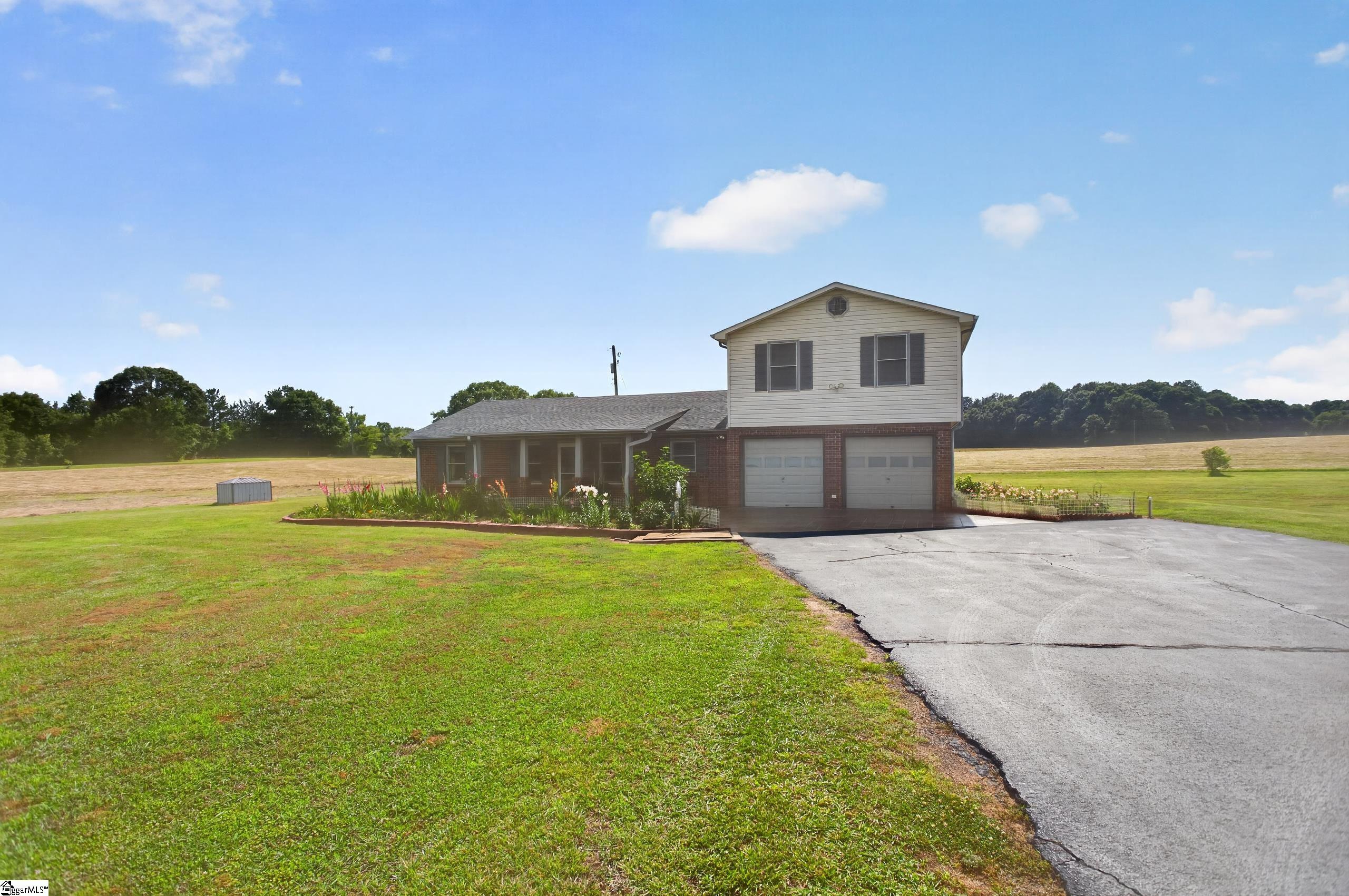 145 Old Sanders Road Pendelton, SC 29670