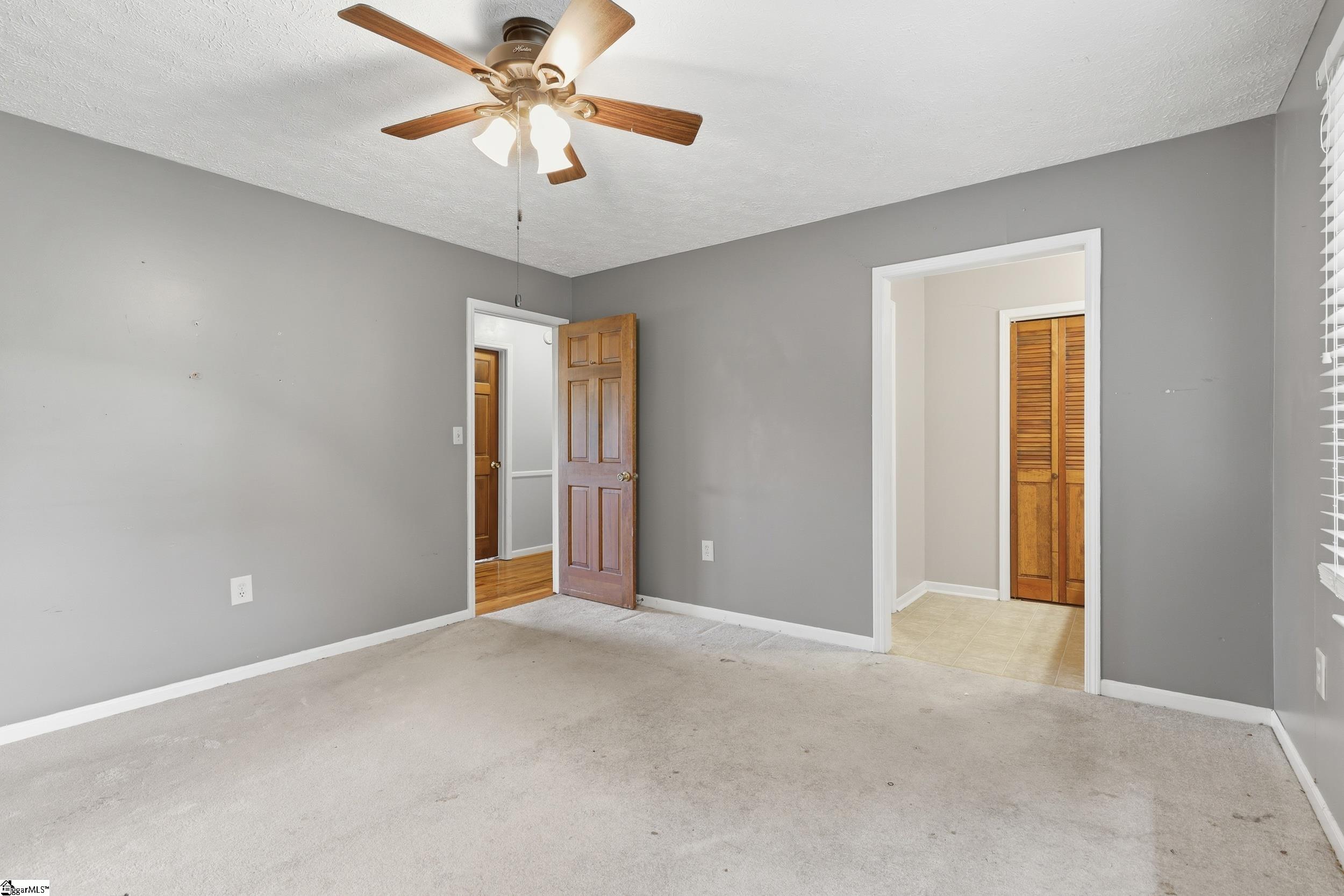 102 Fernwood Drive Easley, SC 29640