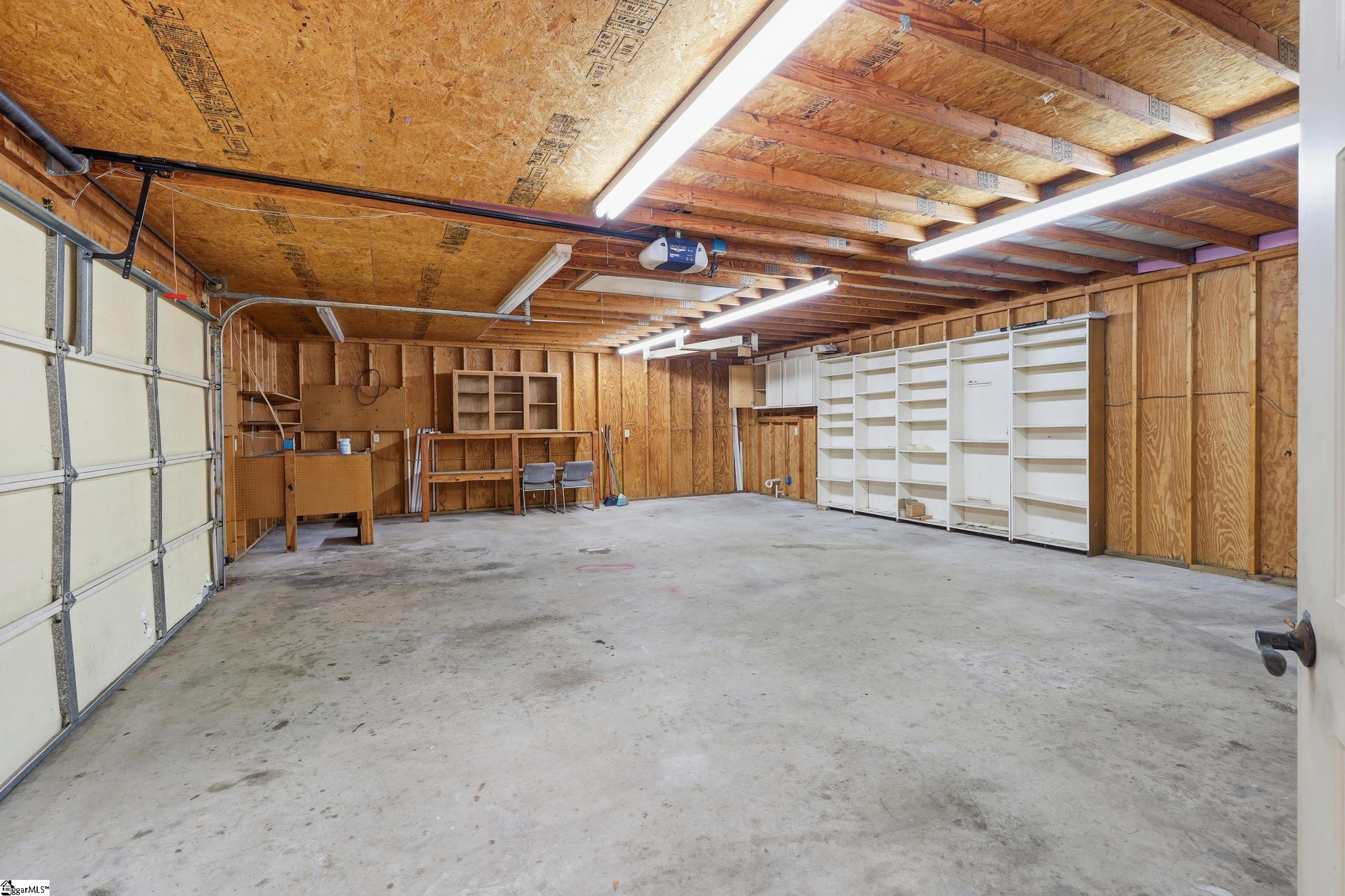 102 Fernwood Drive Easley, SC 29640