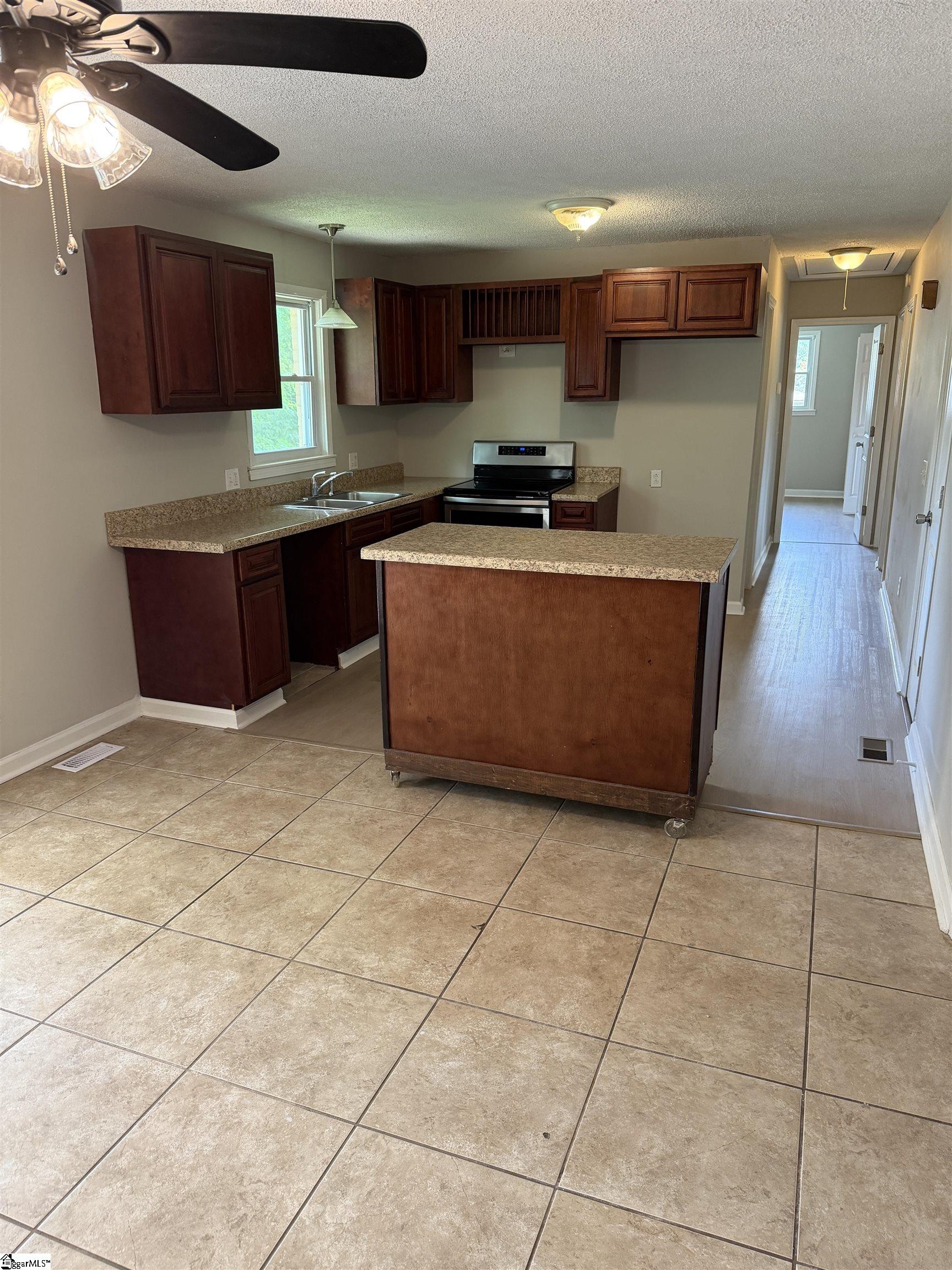 131A Oak Hill Drive Greenville, SC 29617