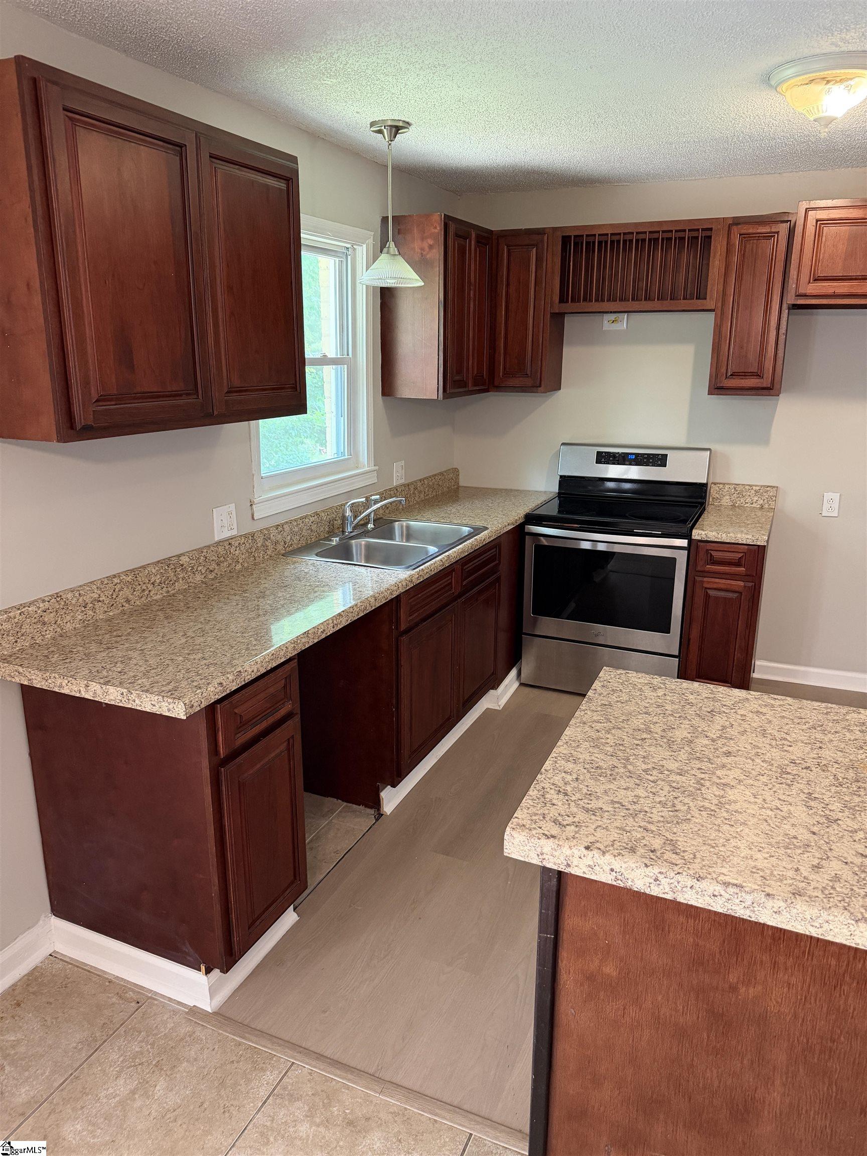 131A Oak Hill Drive Greenville, SC 29617