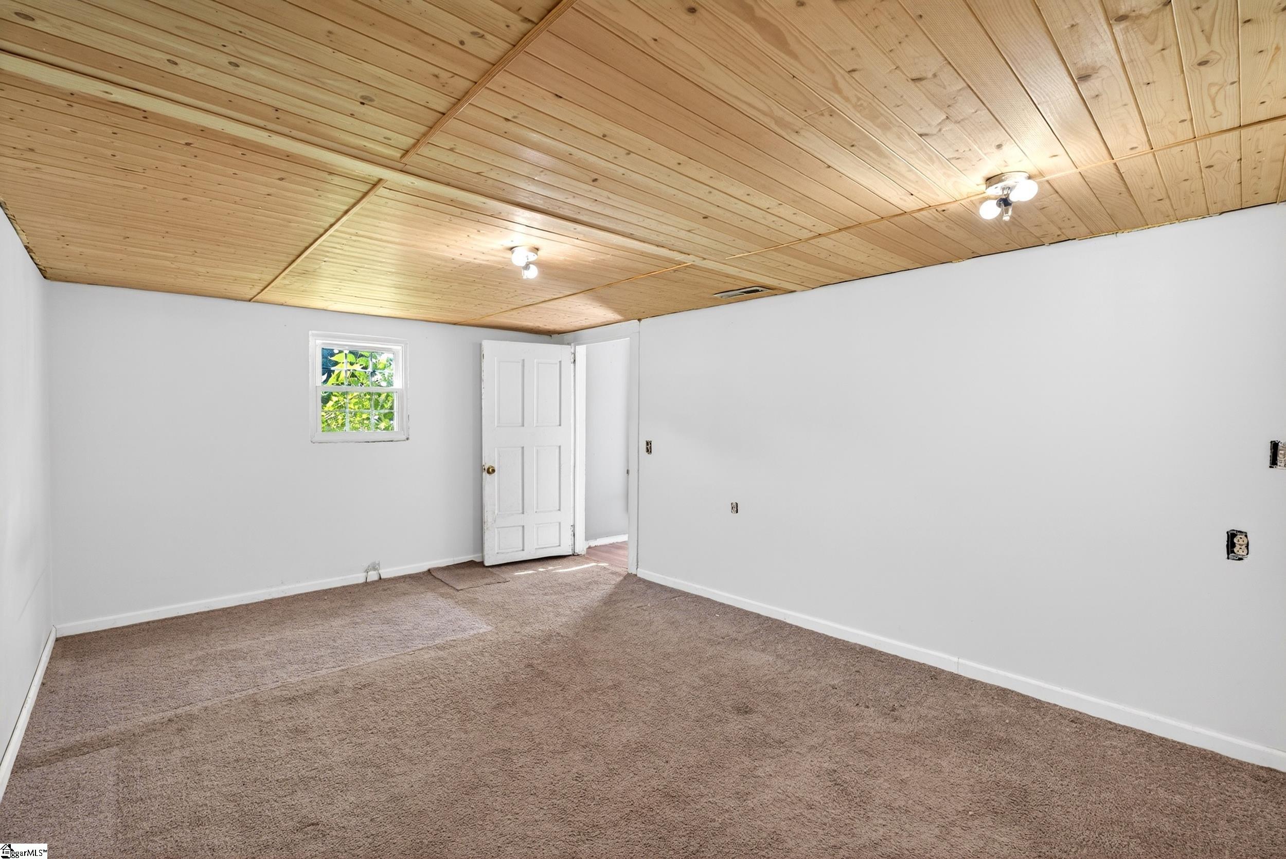 270 W Hayne Street Woodruff, SC 29388