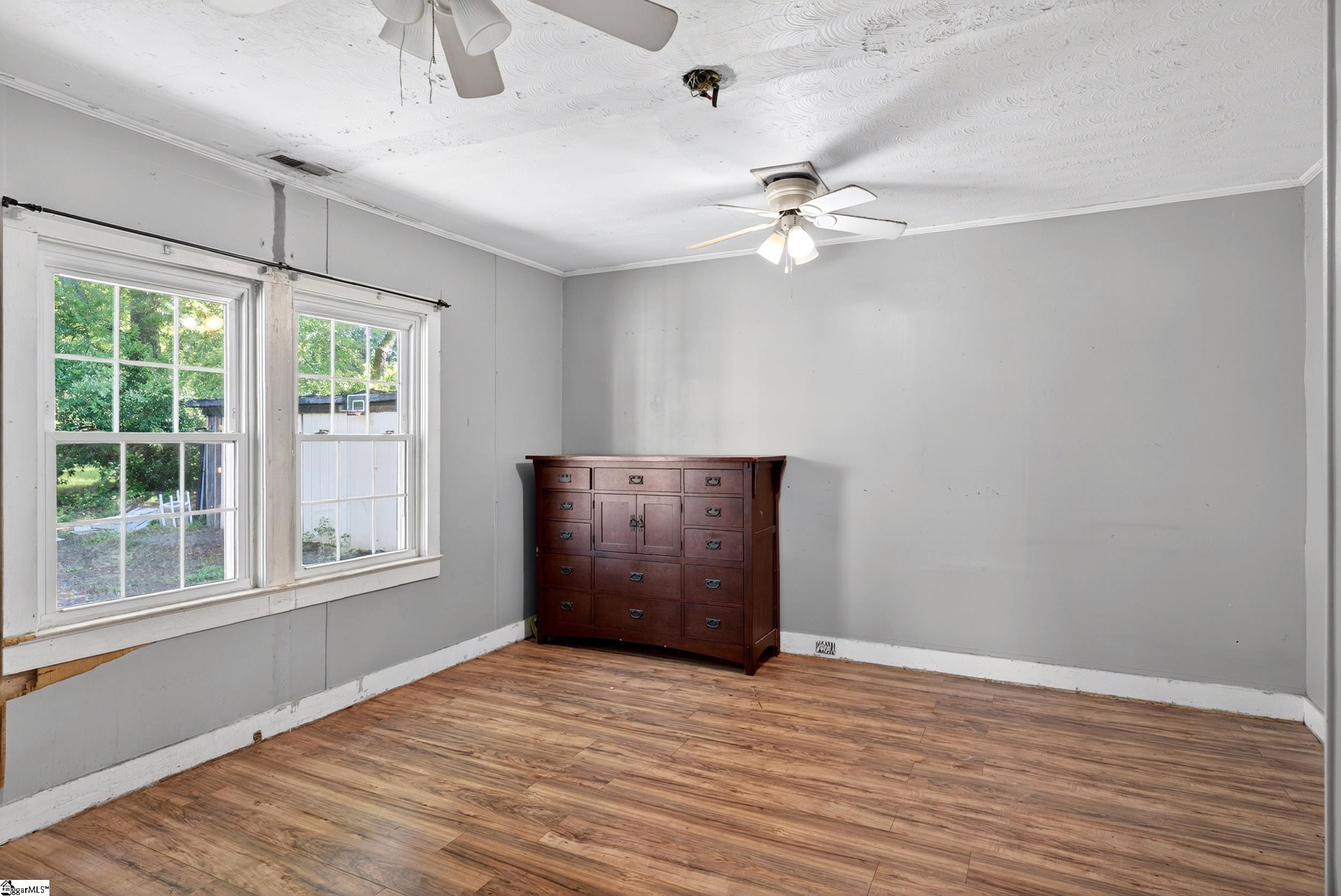 270 W Hayne Street Woodruff, SC 29388