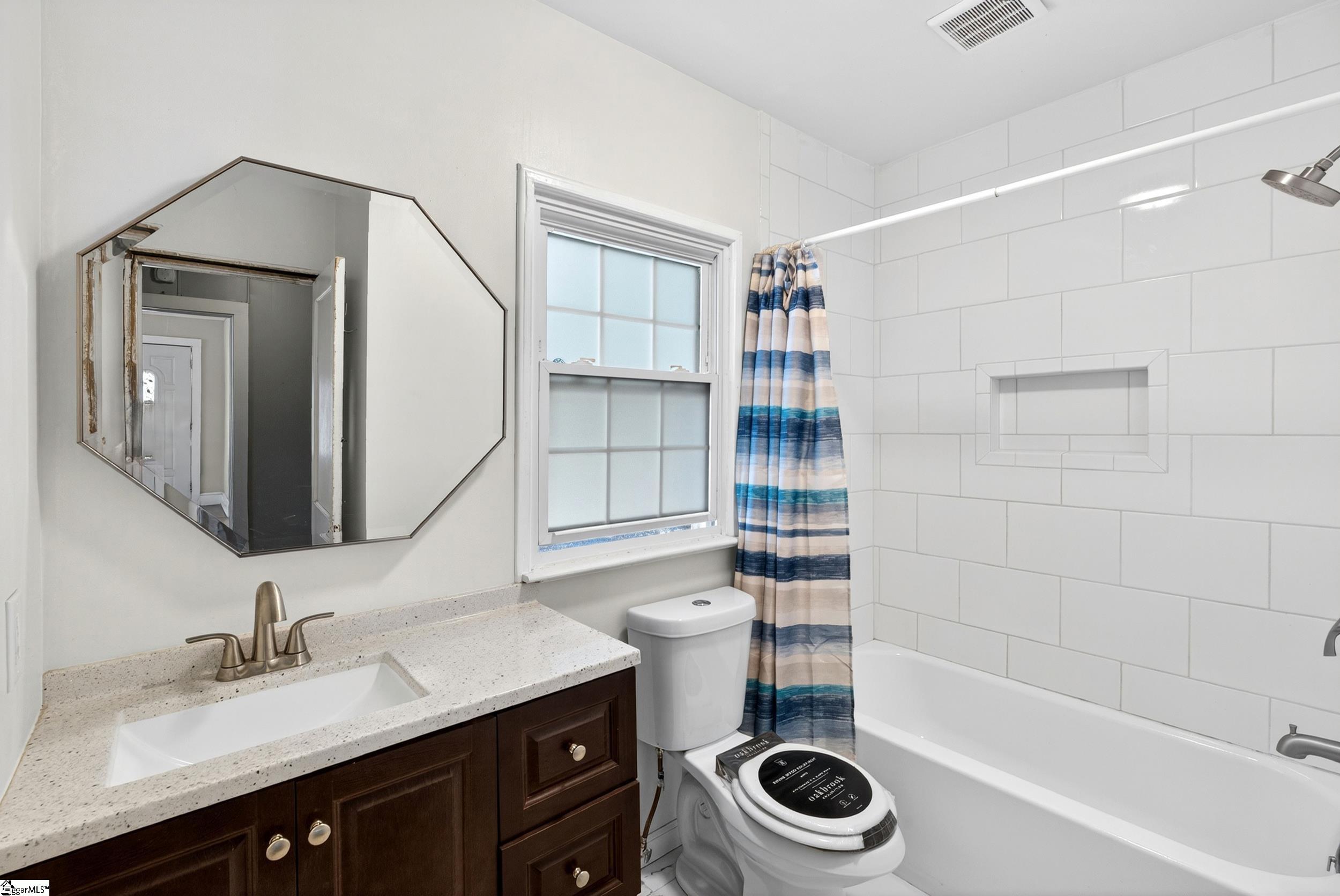 270 W Hayne Street Woodruff, SC 29388