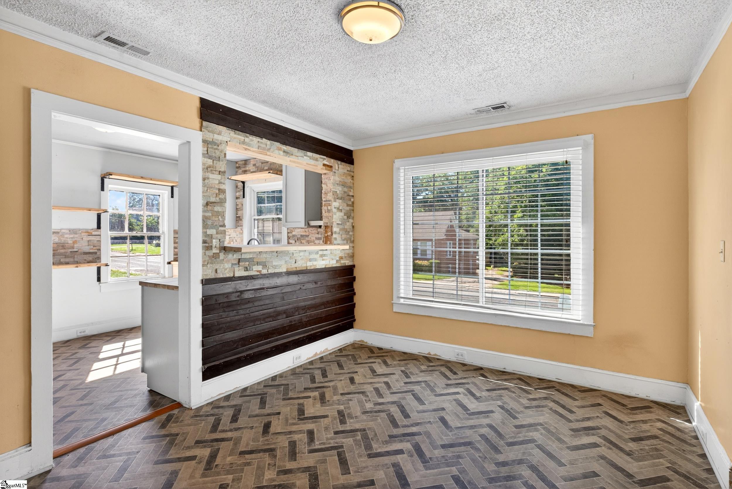 270 W Hayne Street Woodruff, SC 29388