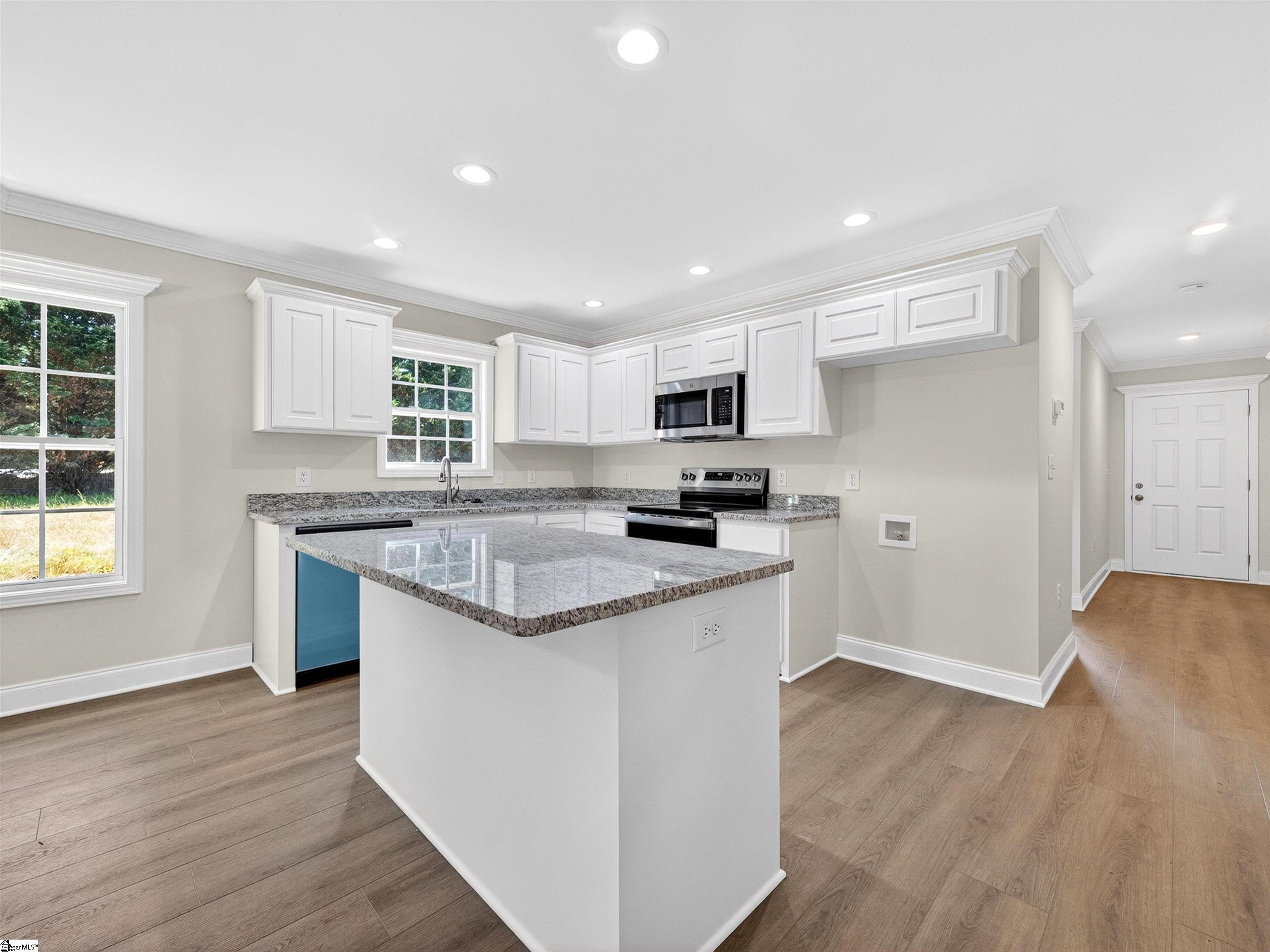413 Amelia Springs Lane Moore, SC 29369