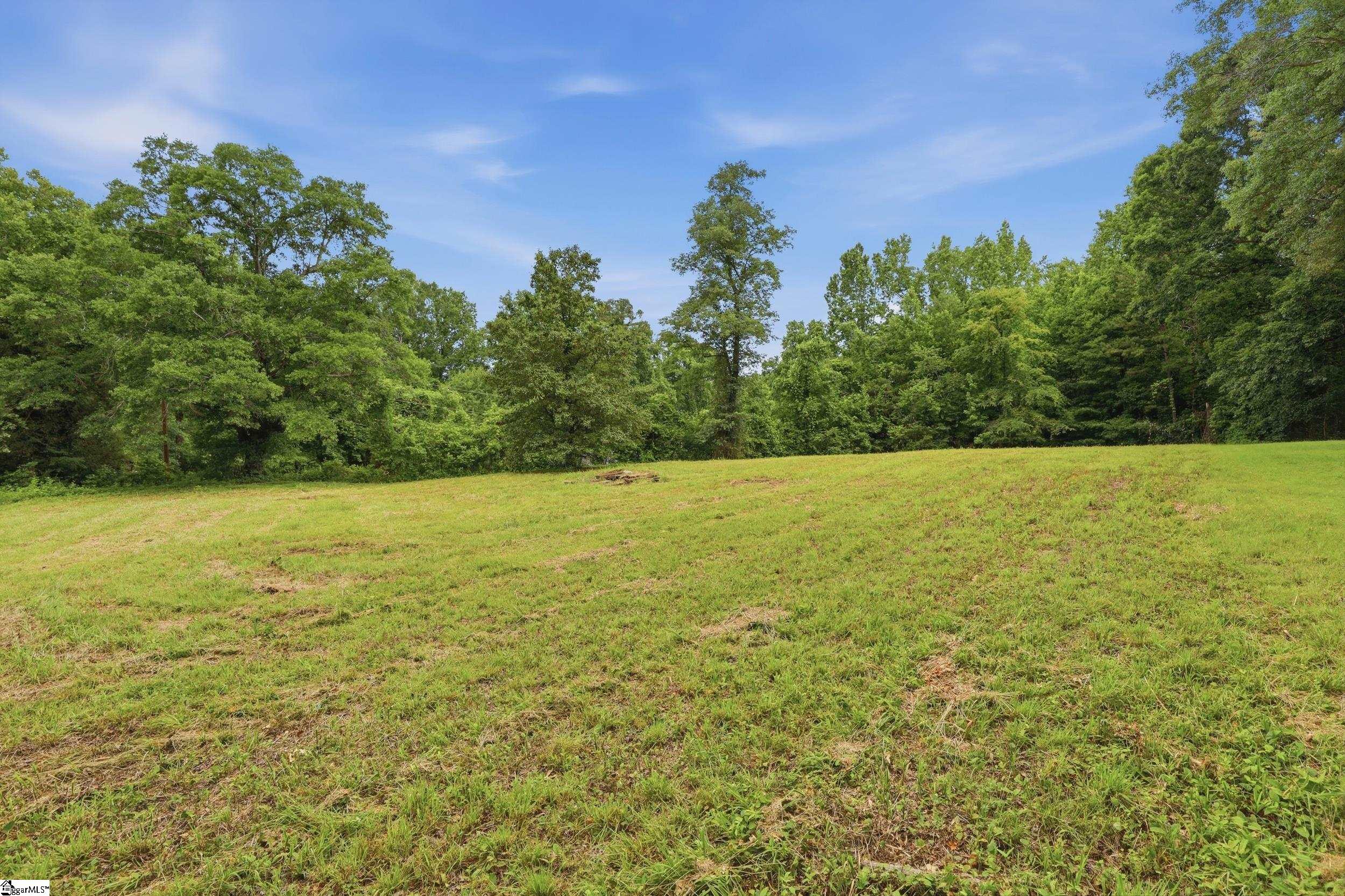 532 Gentry Memorial Highway Easley, SC 29640