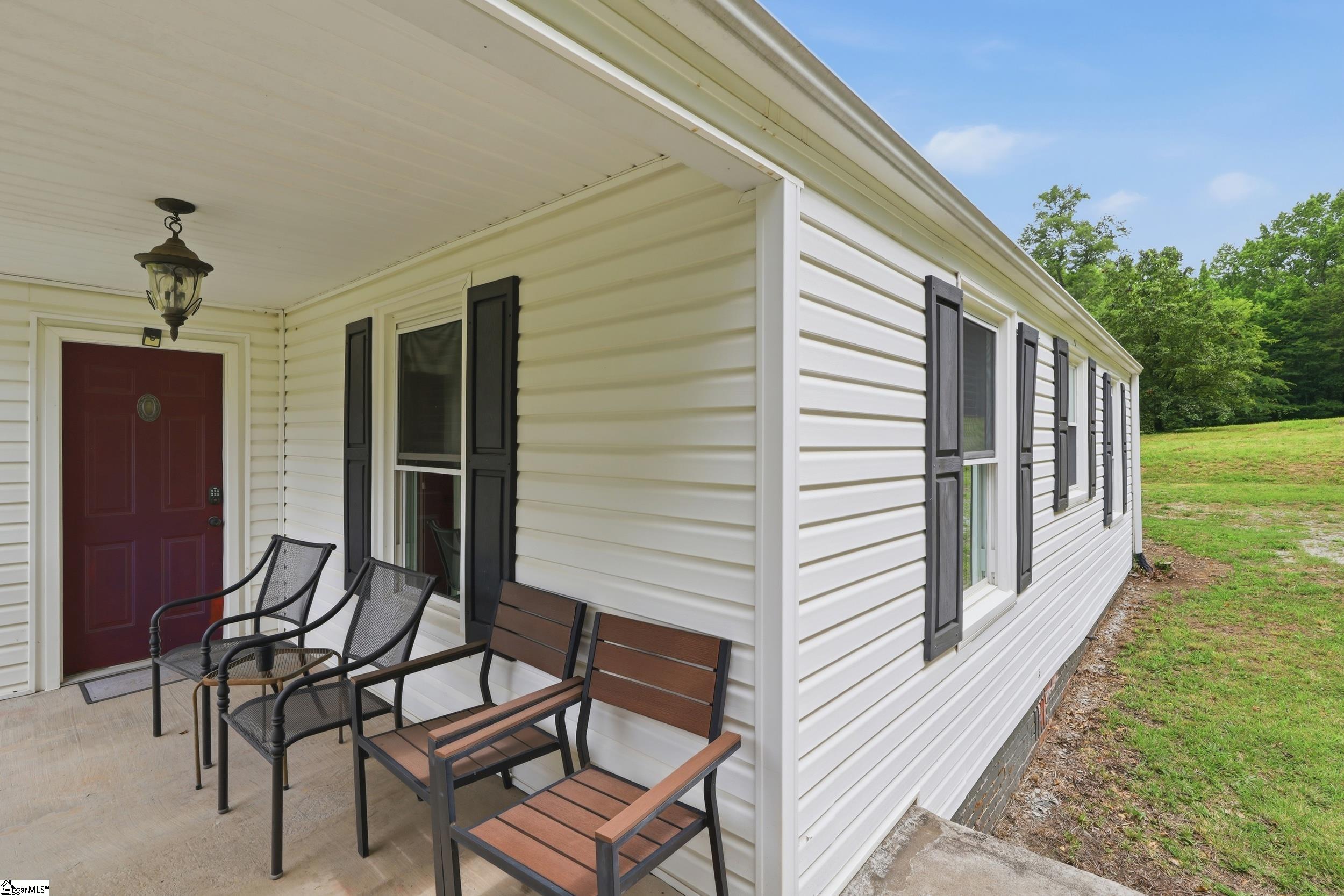 532 Gentry Memorial Highway Easley, SC 29640